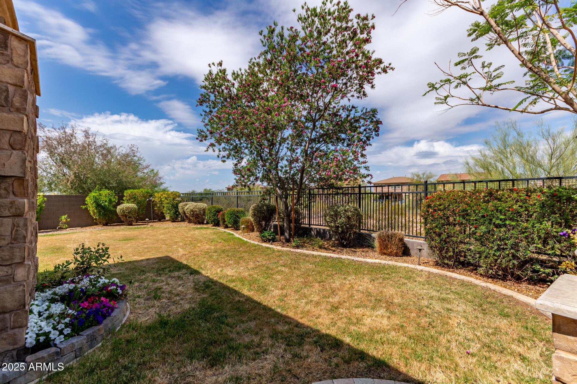 Phoenix, Arizona, 85050, United States, 5 Bedrooms Bedrooms, ,4 BathroomsBathrooms,Residential,For Sale,1980478