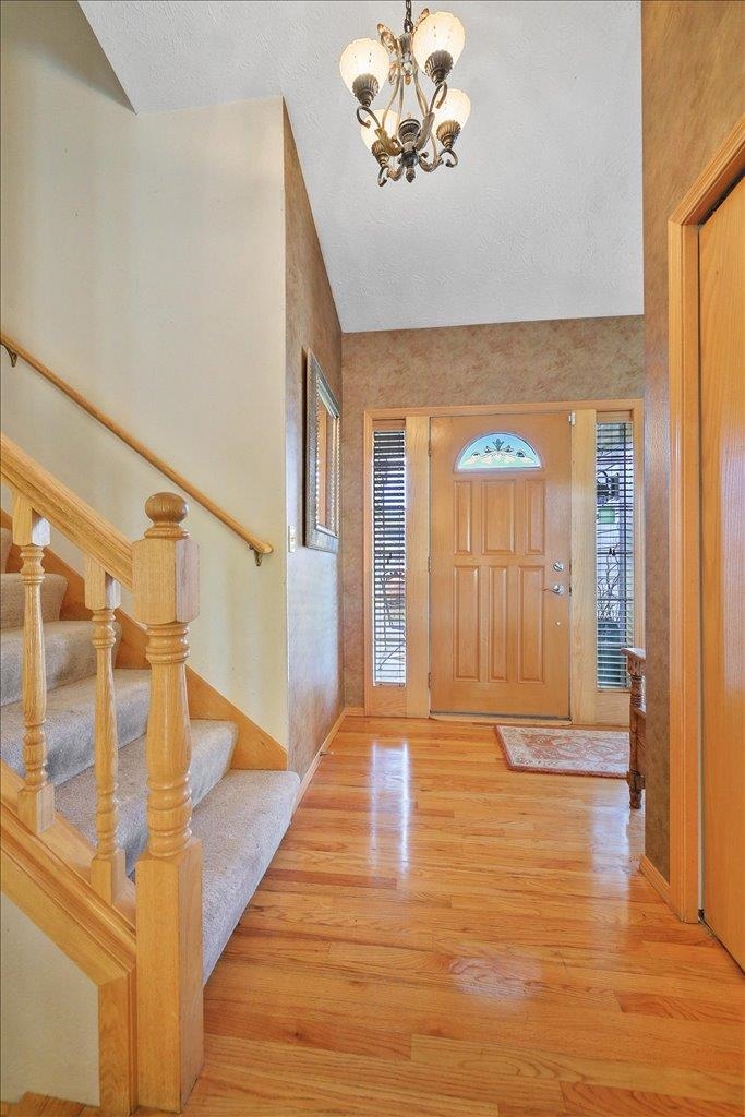 Spokane, Washington, 99223, United States, 5 Bedrooms Bedrooms, ,4 BathroomsBathrooms,Residential,For Sale,1988126