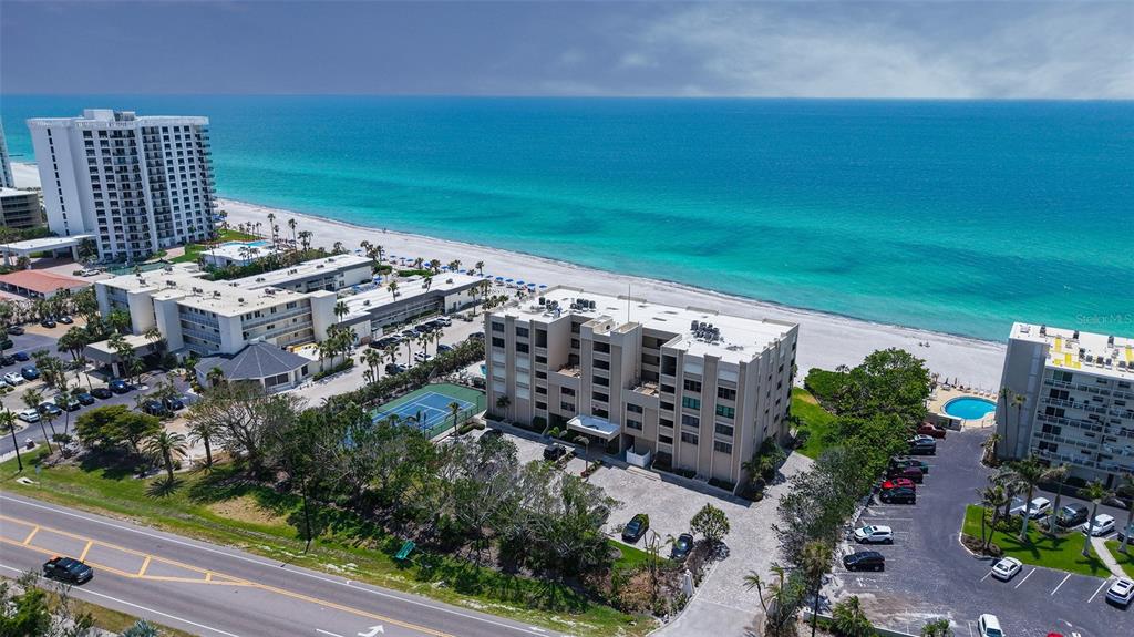 Longboat Key, Florida, 34228, United States, 3 Bedrooms Bedrooms, ,2 BathroomsBathrooms,Residential,For Sale,1793639