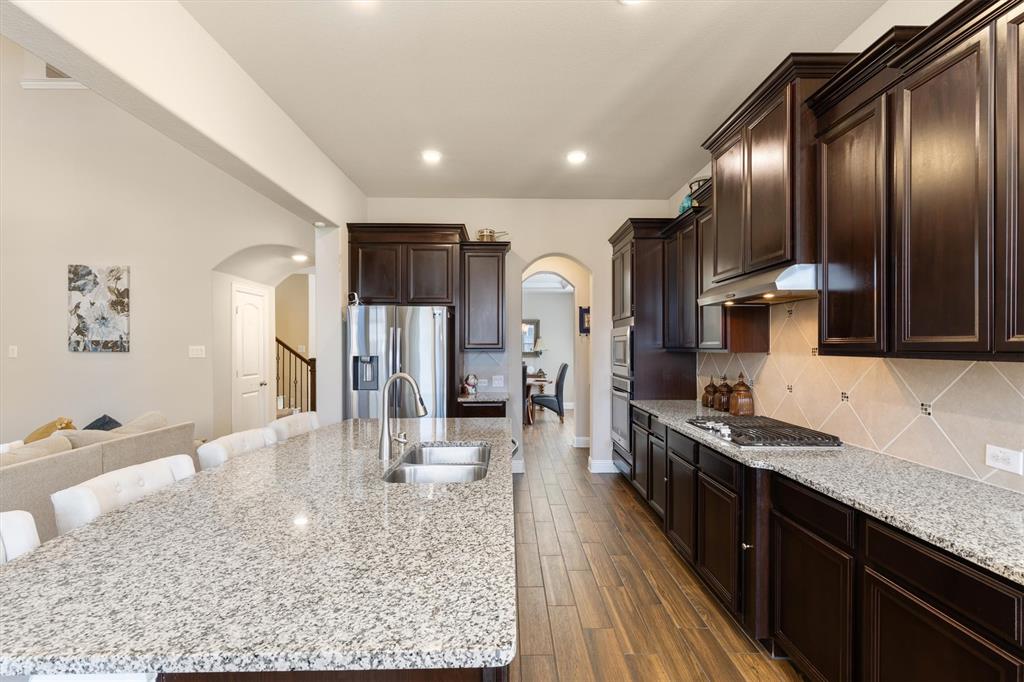 Wylie, Texas, 75098, United States, 5 Bedrooms Bedrooms, ,4 BathroomsBathrooms,Residential,For Sale,1699762