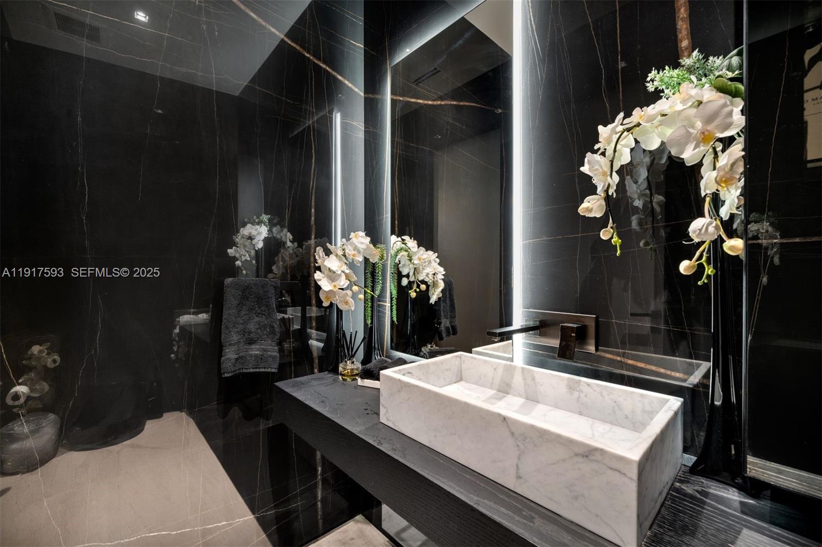 Golden Beach, Florida, 33160, United States, 6 Bedrooms Bedrooms, ,7 BathroomsBathrooms,Residential,For Sale,2000920