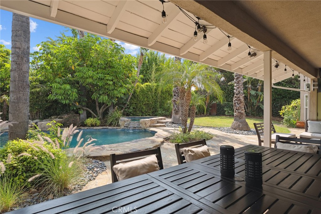 Tarzana, California, 91356, United States, 6 Bedrooms Bedrooms, ,5 BathroomsBathrooms,Residential,For Sale,1848701