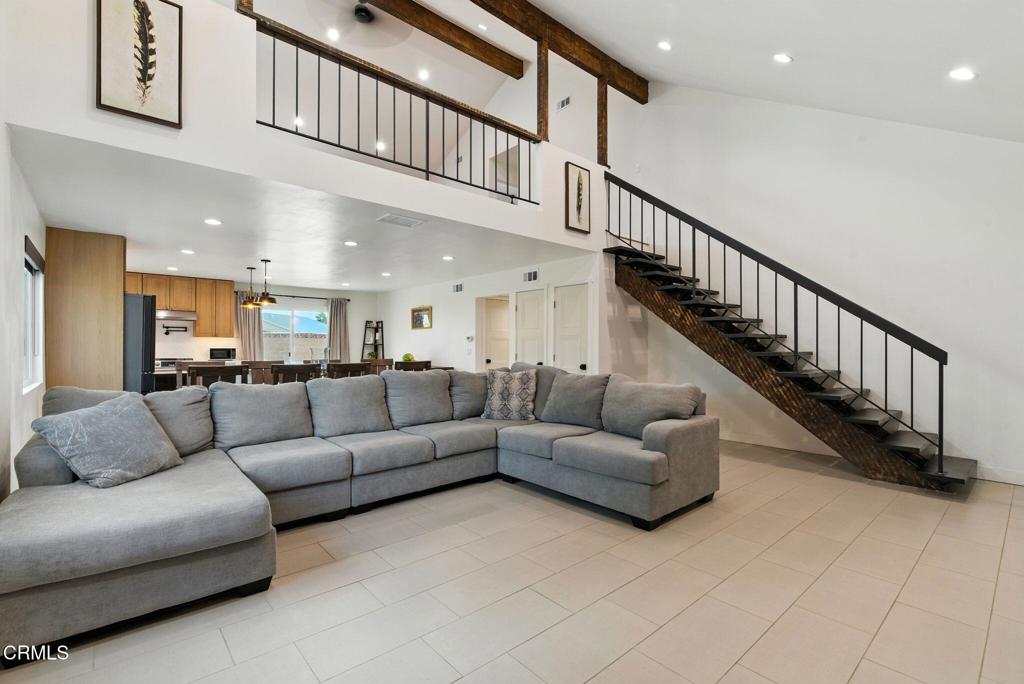 Lancaster, California, 93535, United States, 5 Bedrooms Bedrooms, ,3 BathroomsBathrooms,Residential,For Sale,1988272