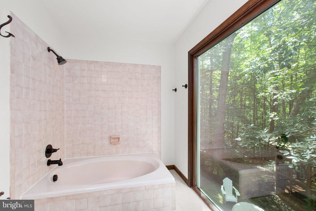 Stafford, Virginia, 22554, United States, 4 Bedrooms Bedrooms, ,4 BathroomsBathrooms,Residential,For Sale,1918482