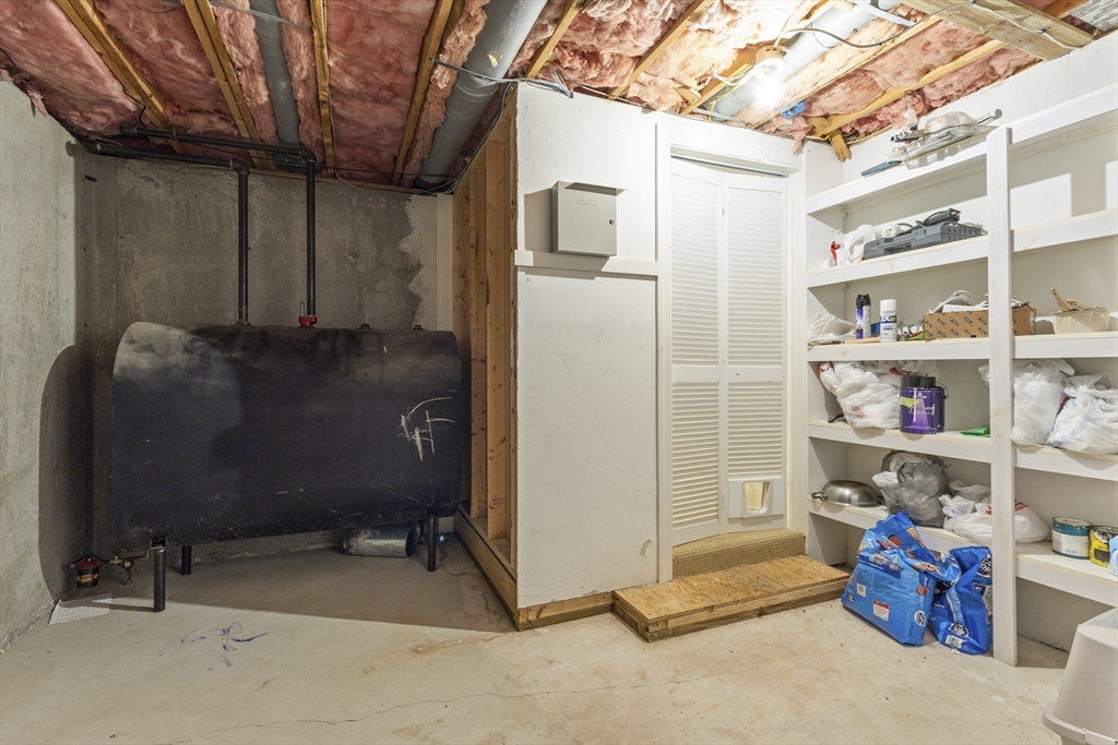 Bellingham, Massachusetts, 02019, United States, 3 Bedrooms Bedrooms, ,3 BathroomsBathrooms,Residential,For Sale,1938371