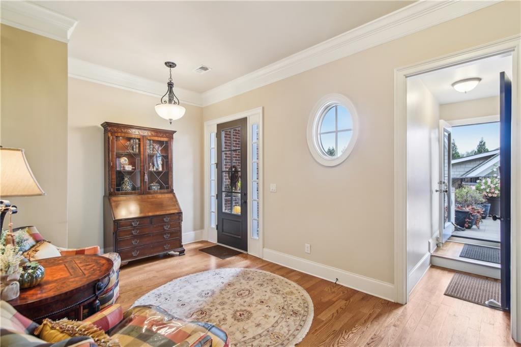 Suwanee, Georgia, 30024, United States, 3 Bedrooms Bedrooms, ,3 BathroomsBathrooms,Residential,For Sale,1879501