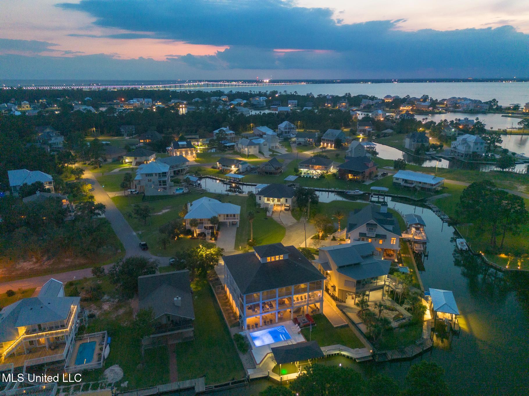 Pass Christian, Mississippi, 39571, United States, 5 Bedrooms Bedrooms, ,7 BathroomsBathrooms,Residential,For Sale,1989157