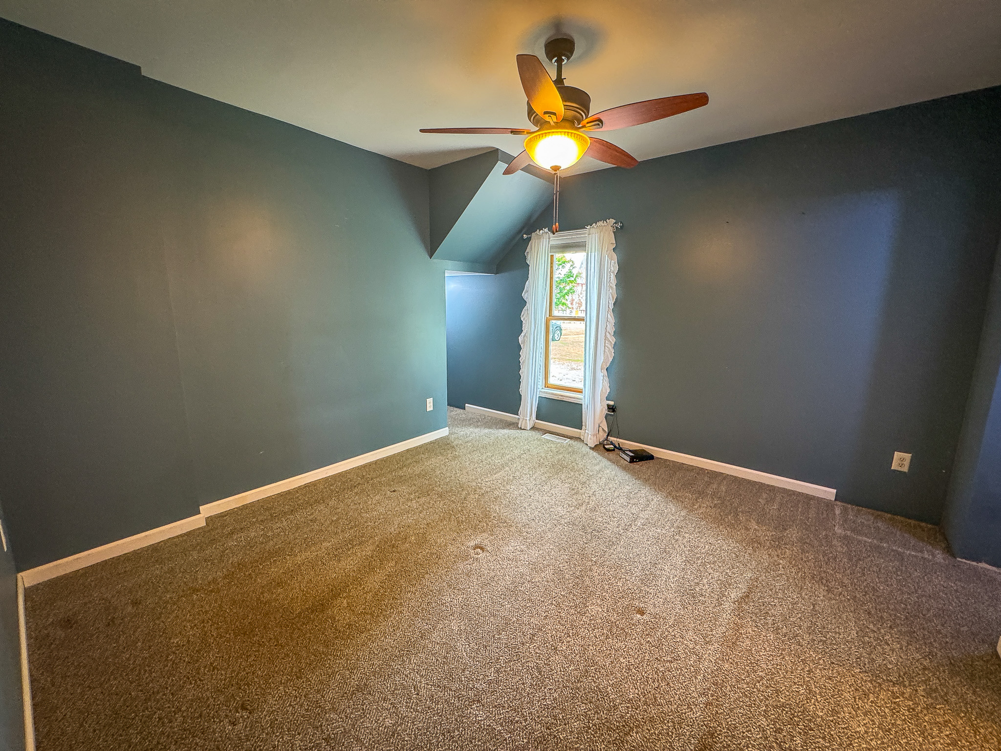 Walkerville, Michigan, 49459, United States, 5 Bedrooms Bedrooms, ,2 BathroomsBathrooms,Residential,For Sale,1942688