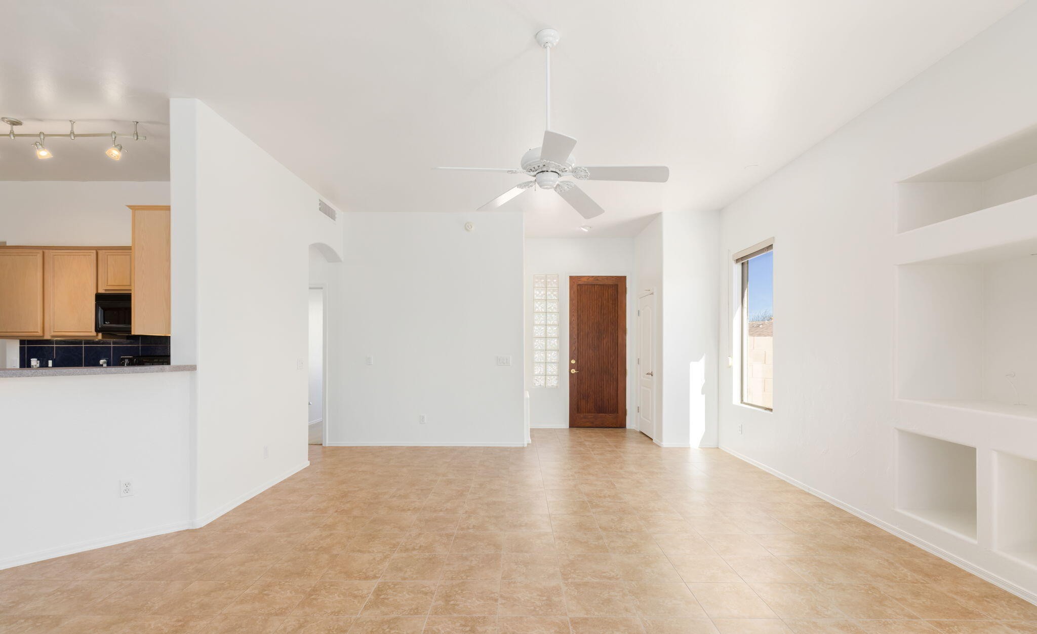  33 W Golden Spur Place, Tucson, AZ 85755 - 物件實景