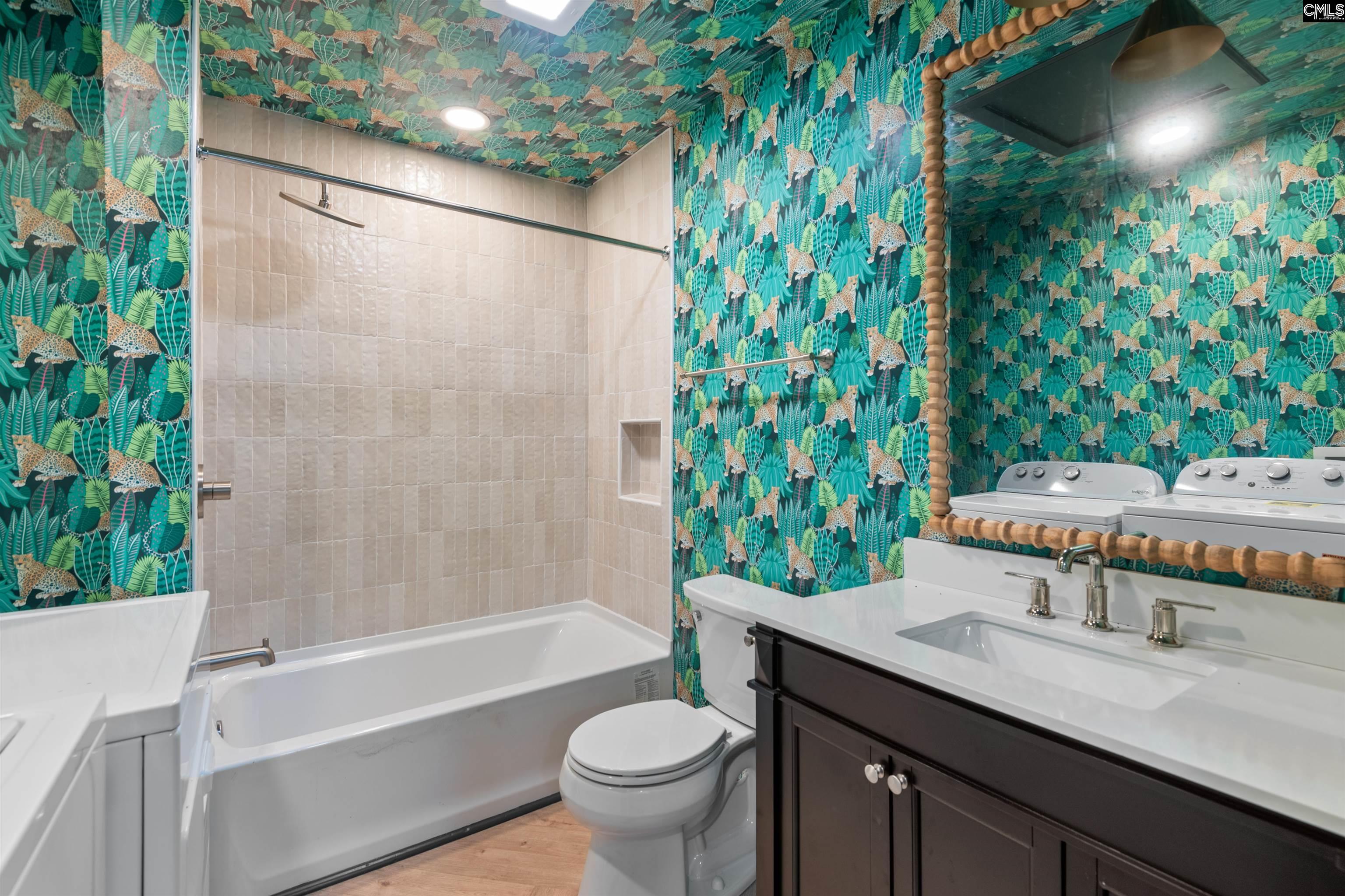 Columbia, South Carolina, 29201, United States, ,3 BathroomsBathrooms,Residential,For Sale,1926289