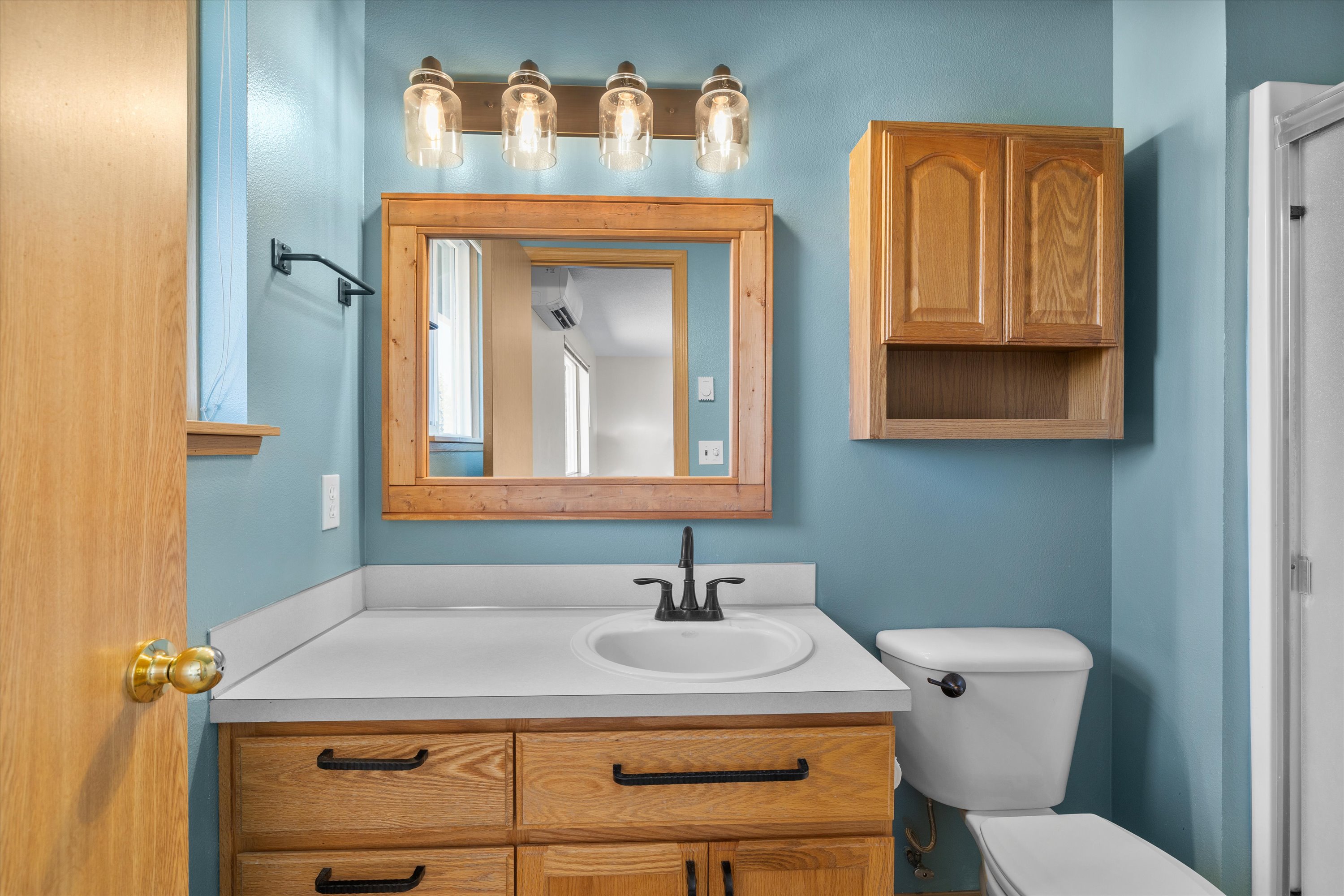 Prineville, Oregon, 97754, United States, 3 Bedrooms Bedrooms, ,2 BathroomsBathrooms,Residential,For Sale,1849917