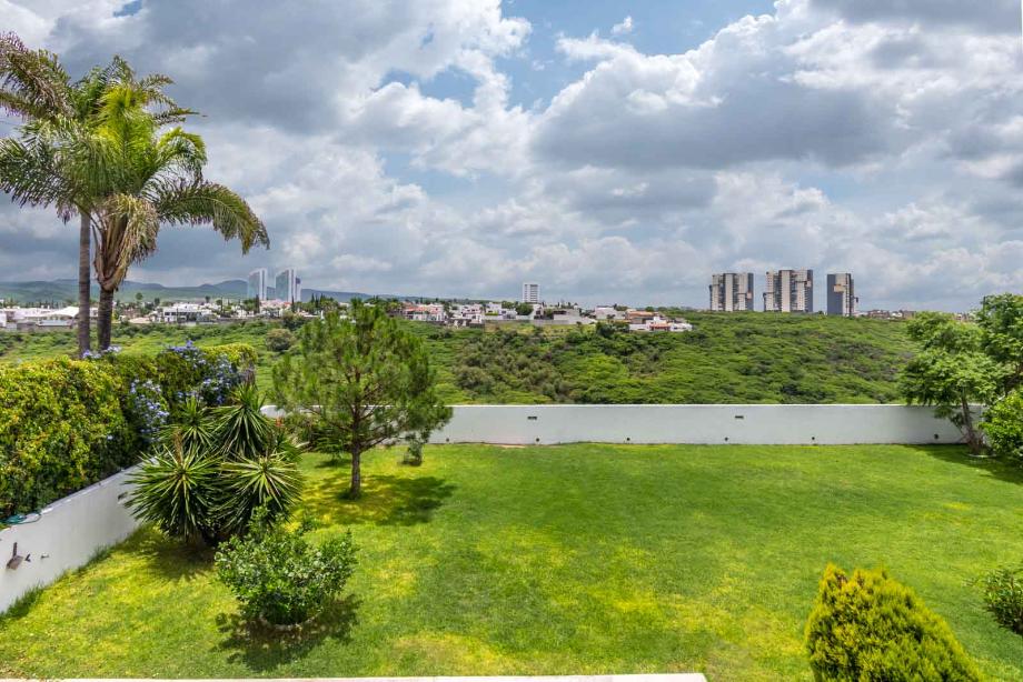 Querétaro, Querétaro, 76230, Mexico, 3 Bedrooms Bedrooms, ,4 BathroomsBathrooms,Residential,For Sale,1940235