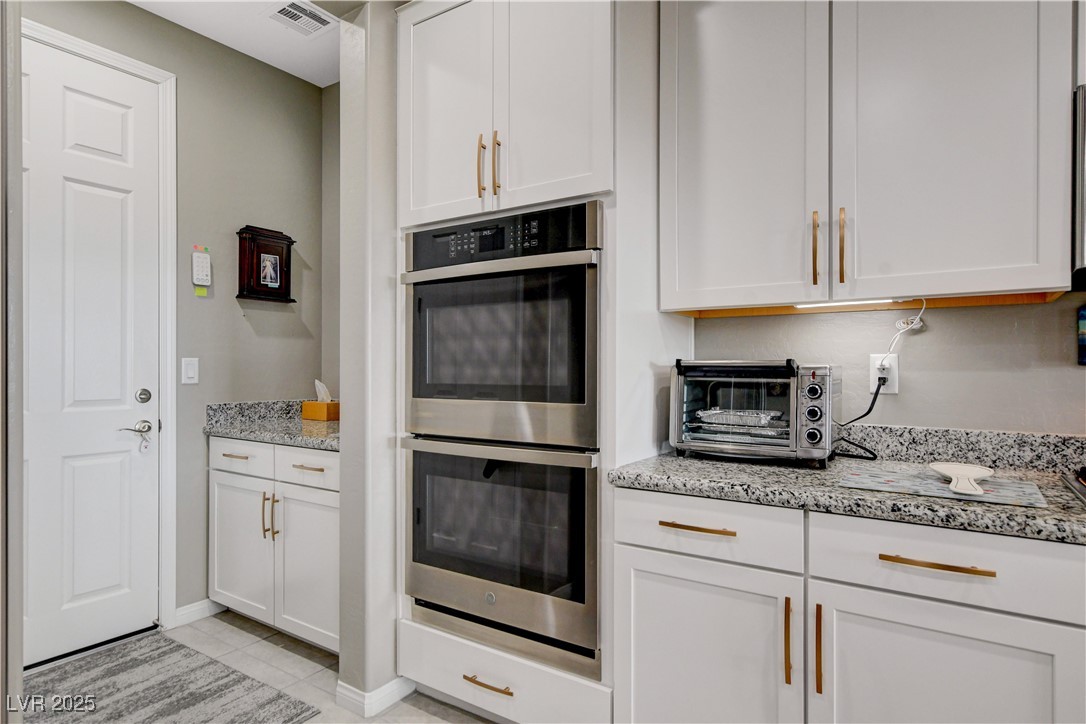 Henderson, Nevada, 89011, United States, 3 Bedrooms Bedrooms, ,2 BathroomsBathrooms,Residential,For Sale,1848397