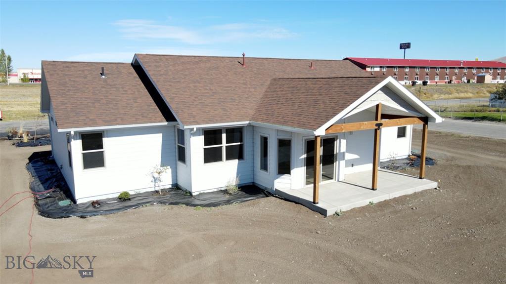 Deer Lodge, Montana, 59722, United States, 3 Bedrooms Bedrooms, ,2 BathroomsBathrooms,Residential,For Sale,2005781