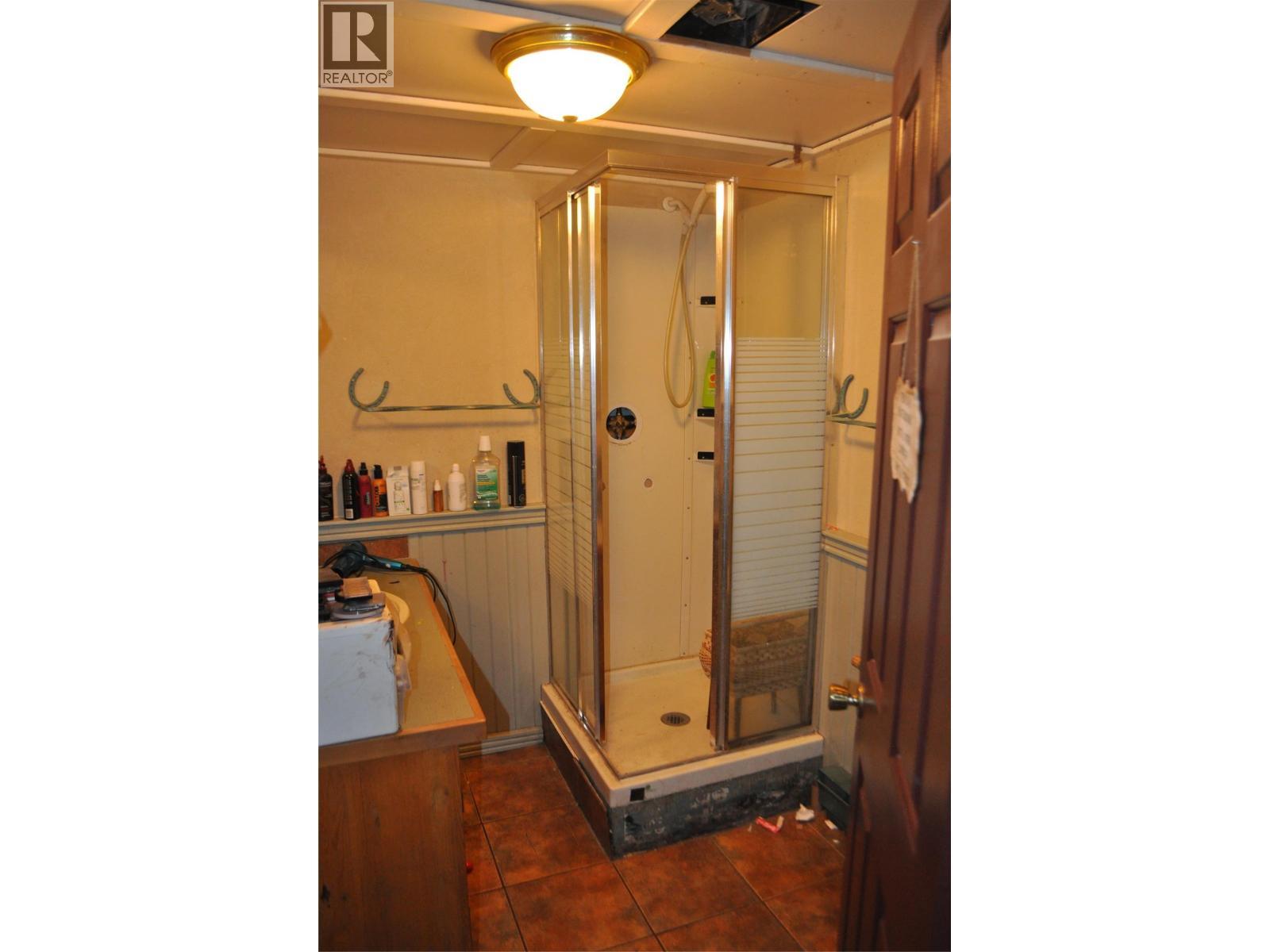 KALEDEN, British Columbia, V0H 1K0, CA, 1 Bedroom Bedrooms, ,1 BathroomBathrooms,Residential,For Sale,1948782