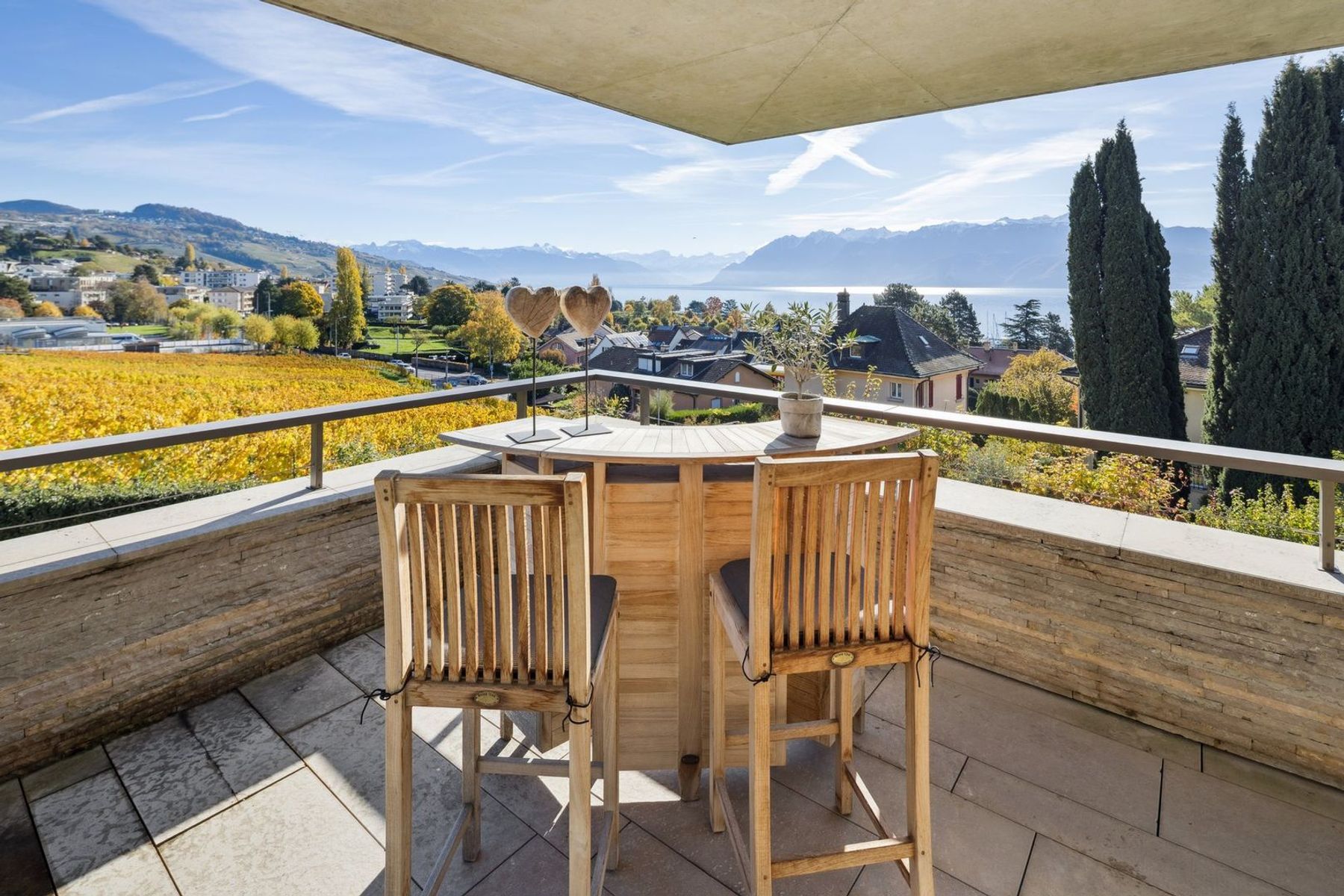  Exceptional duplex with private garden and lake view - 物件實景