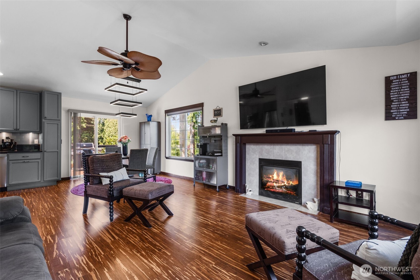 Gig Harbor, Washington, 98335, United States, 3 Bedrooms Bedrooms, ,2 BathroomsBathrooms,Residential,For Sale,1827326