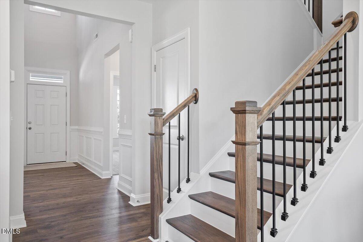 Fuquay Varina, North Carolina, 27526, United States, 5 Bedrooms Bedrooms, ,3 BathroomsBathrooms,Residential,For Sale,1973834