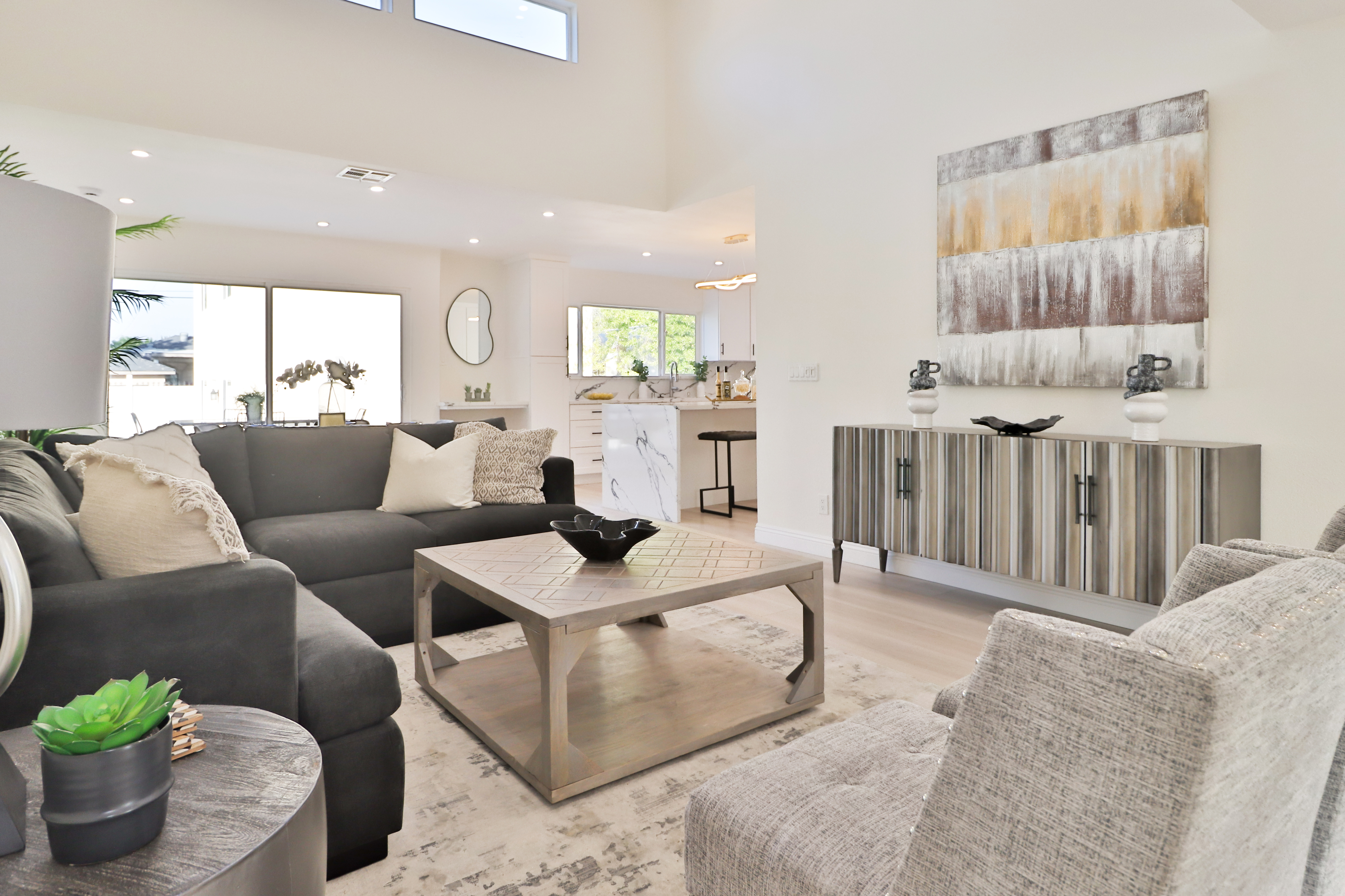 Woodland Hills, California, 91303, United States, 6 Bedrooms Bedrooms, ,7 BathroomsBathrooms,Residential,For Sale,1838273