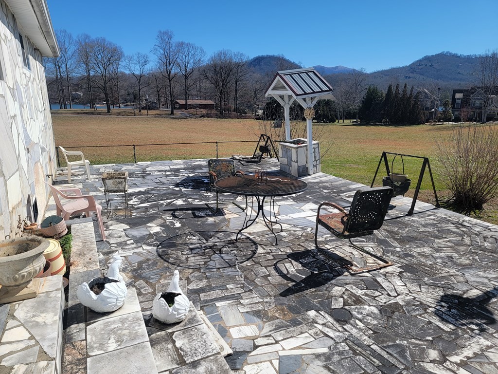 Hayesville, North Carolina, 28904, United States, 3 Bedrooms Bedrooms, ,1 BathroomBathrooms,Residential,For Sale,1887043