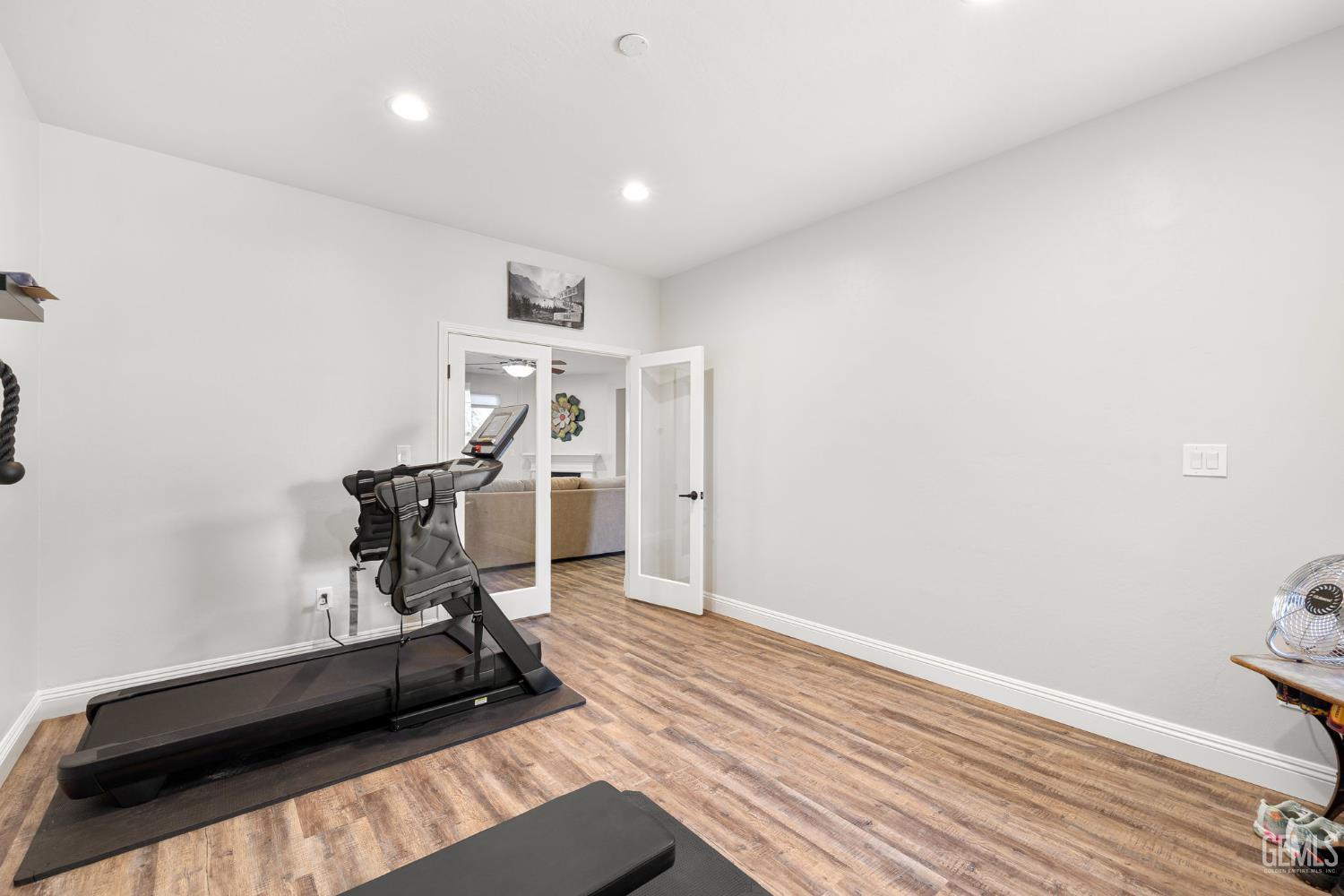 Bakersfield, California, 93312, United States, 3 Bedrooms Bedrooms, ,2 BathroomsBathrooms,Residential,For Sale,1989296