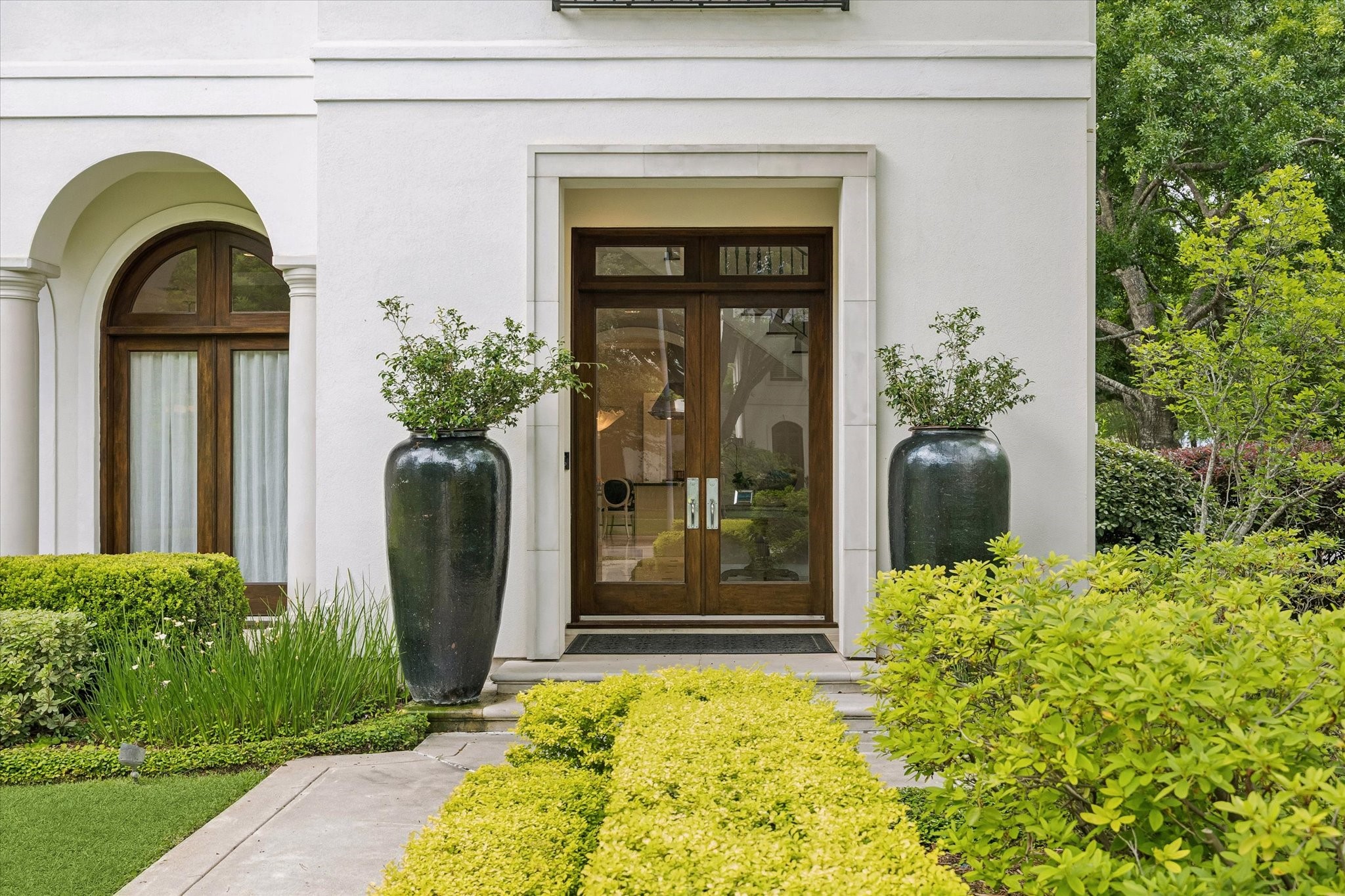  2102 Mcclendon Street - 物件實景