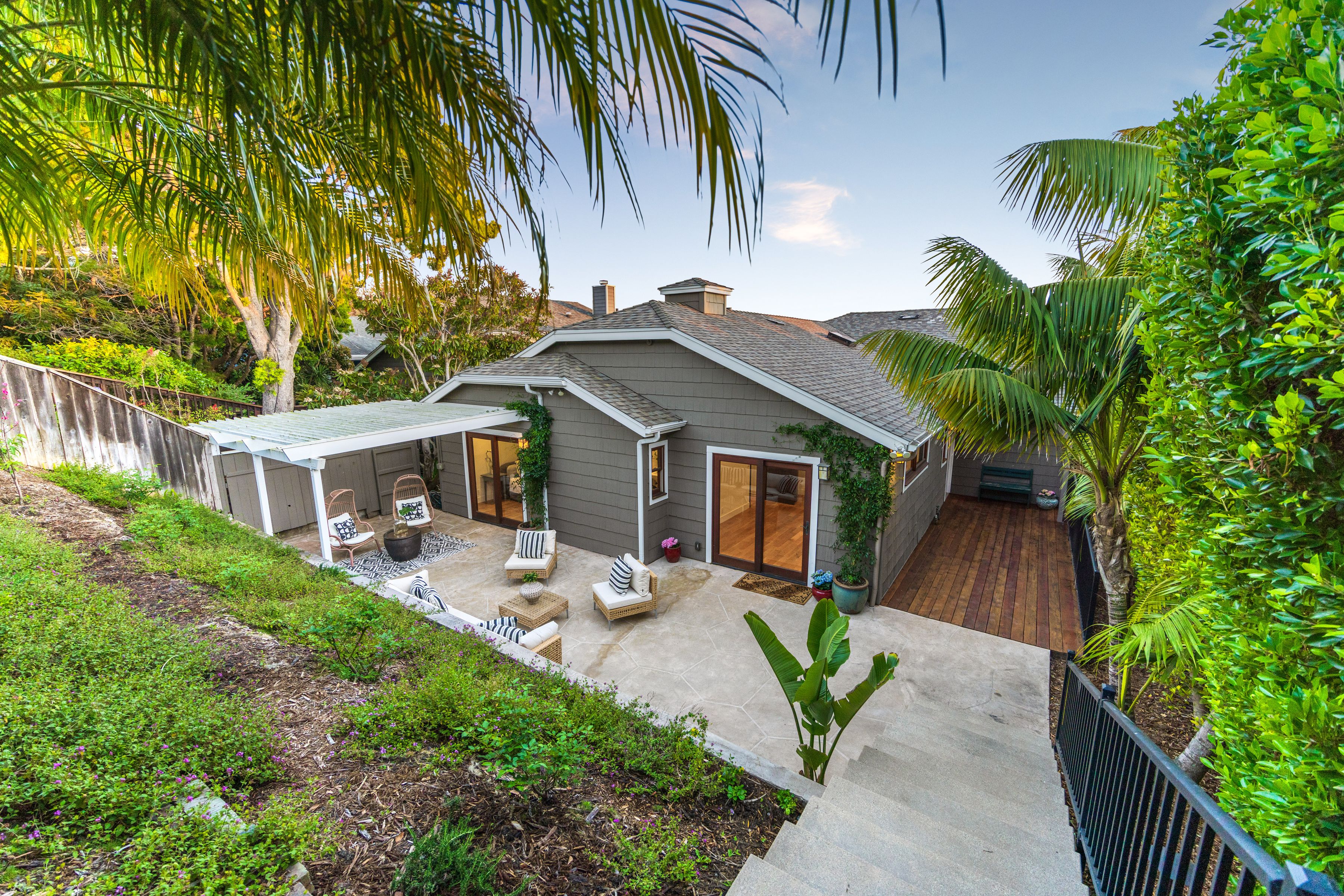  Elevated Coastal Living - 物件實景