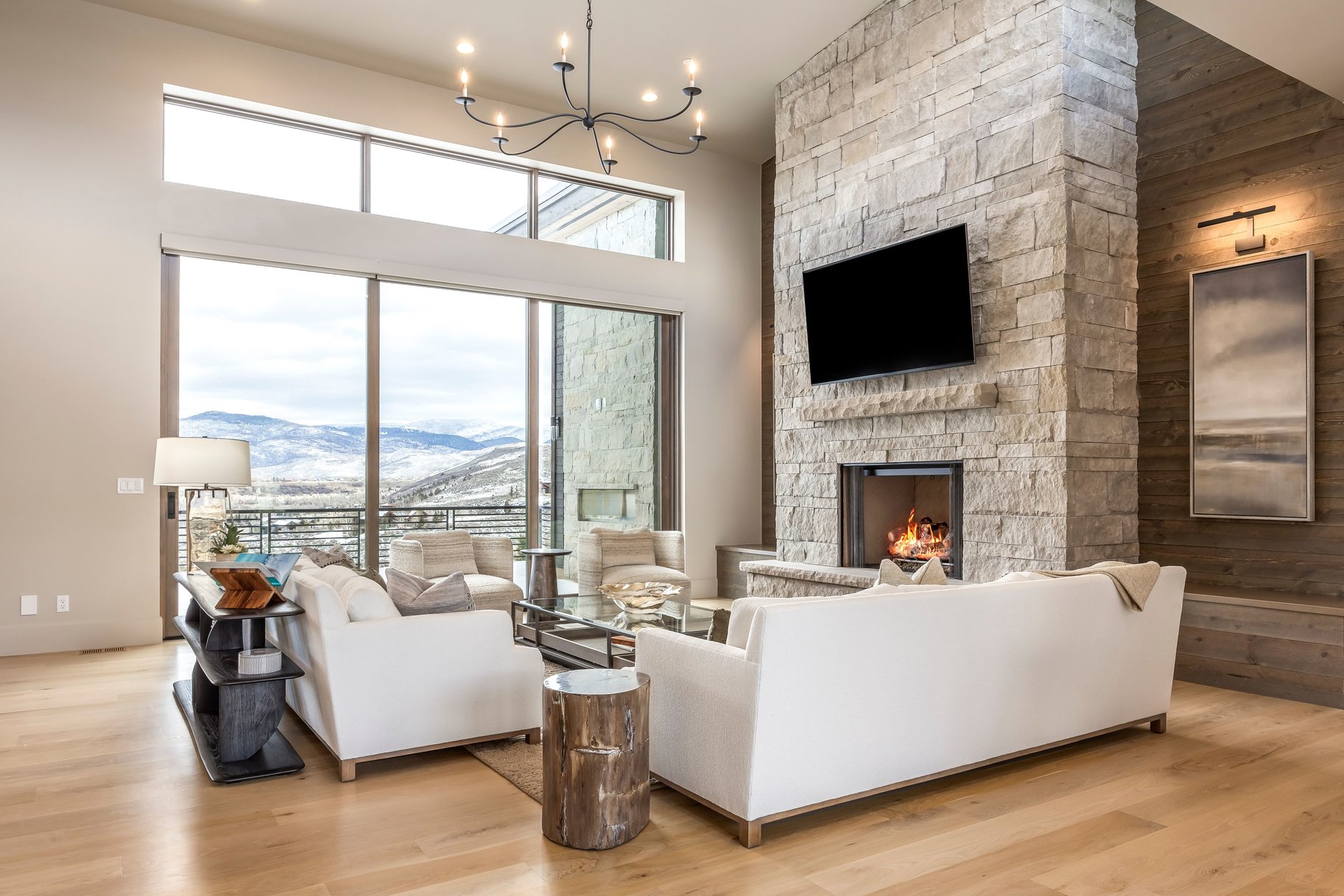  Beautiful Modern Custom Home with Rock Cliff Views at Victory Ranch - 物件實景