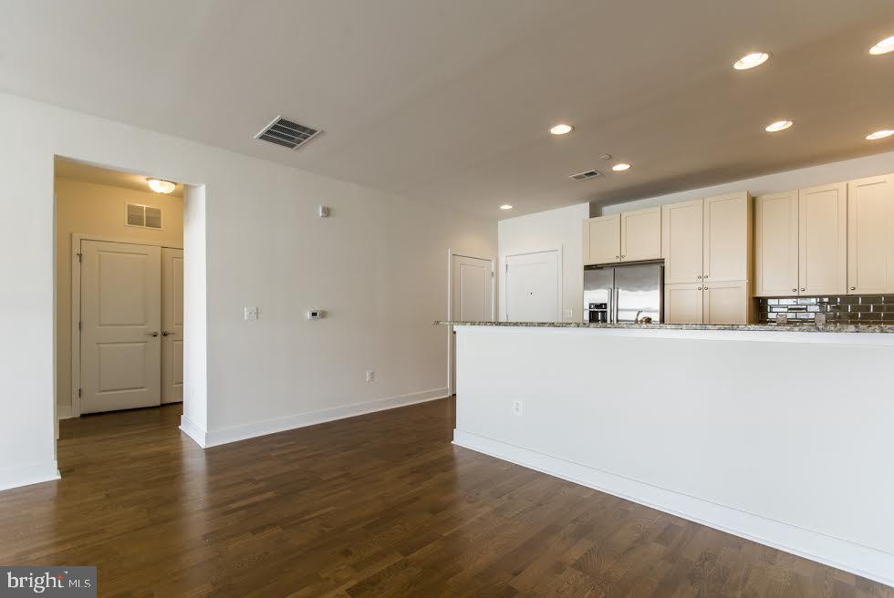 Philadelphia, Pennsylvania, 19146, United States, 2 Bedrooms Bedrooms, ,2 BathroomsBathrooms,Residential,For Sale,1838225