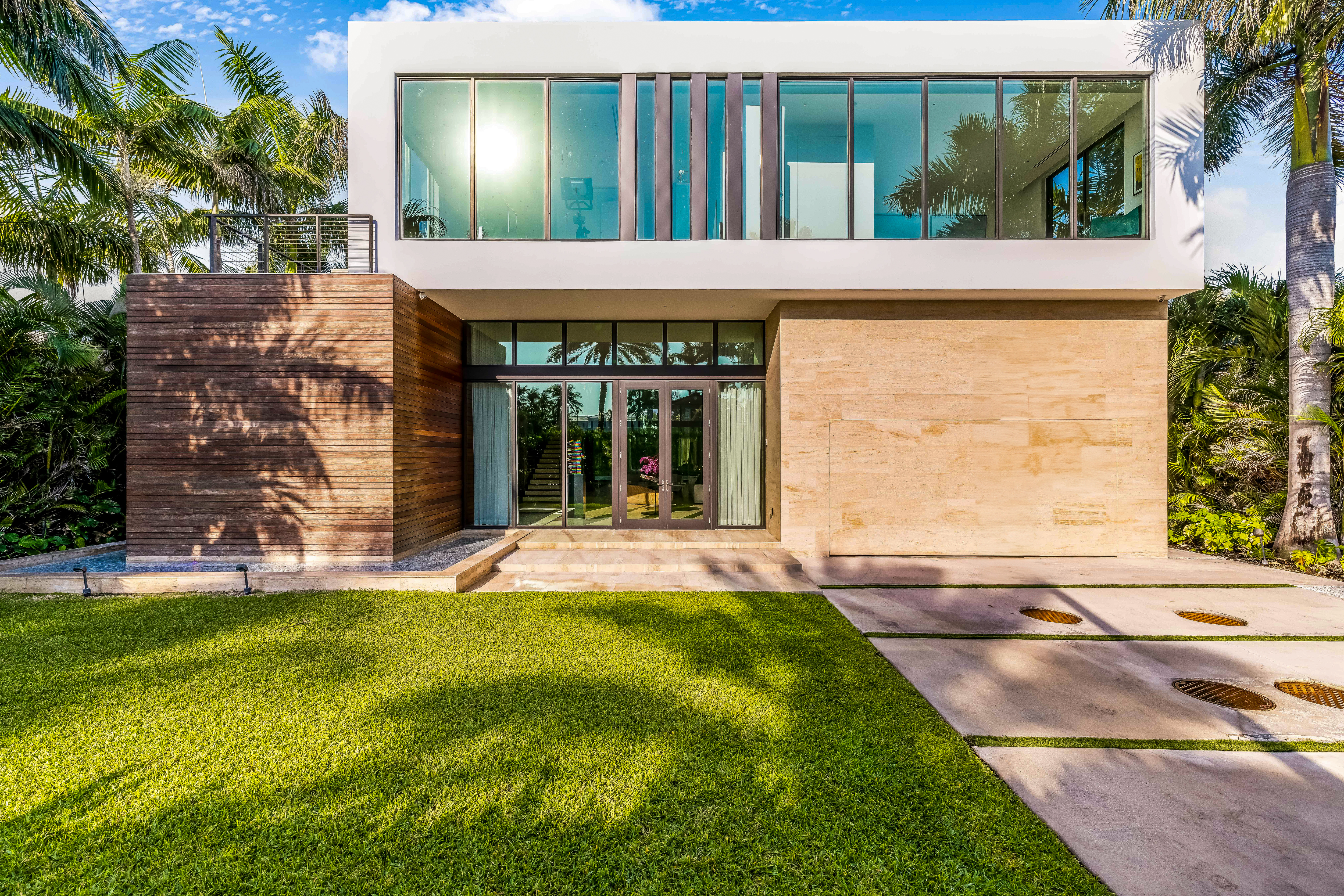 250 Ocean Blvd,Golden Beach, FL, 33160