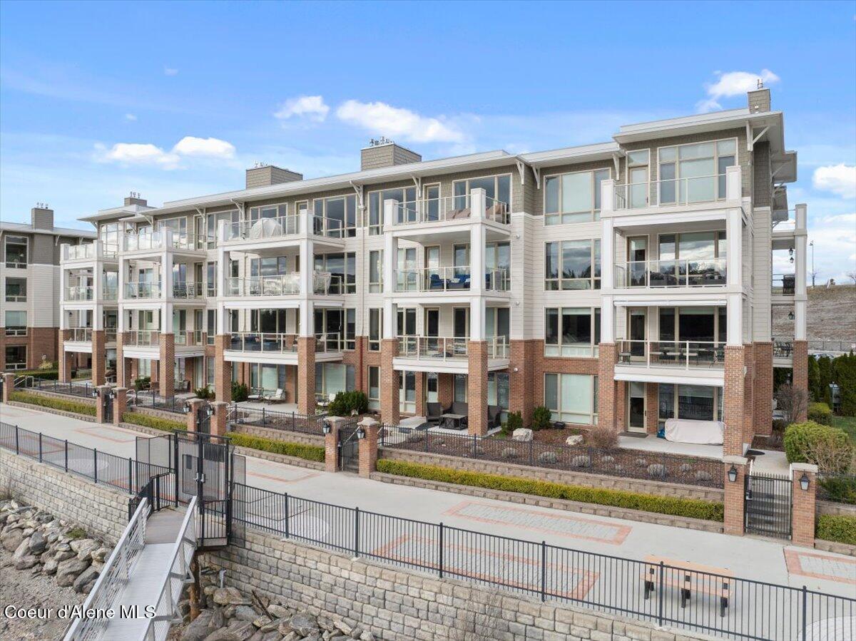 Post Falls, Idaho, 83854, United States, 3 Bedrooms Bedrooms, ,Residential,For Sale,1991069