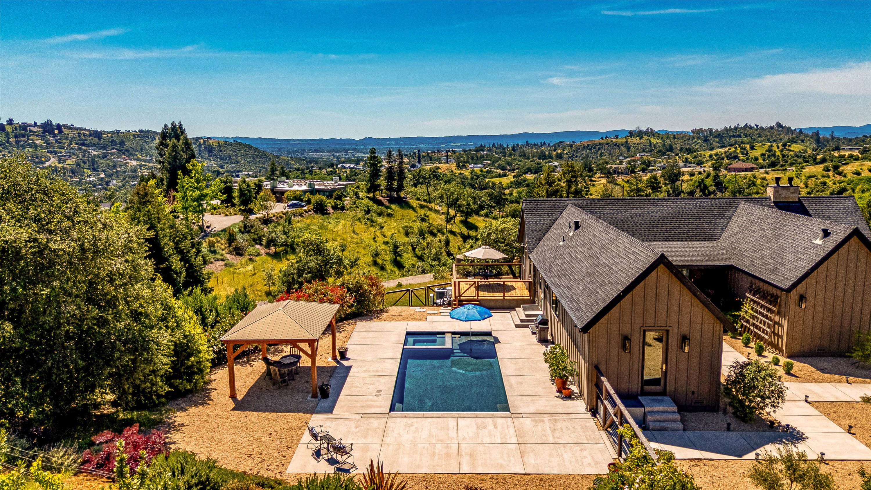  1750 Crystal Springs Court - 物件實景