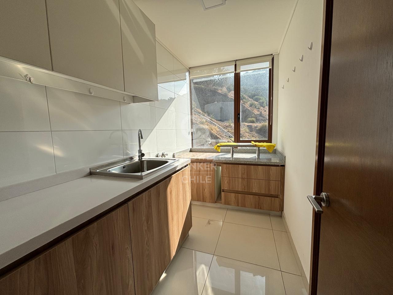 Vitacura, Chile, 4 Bedrooms Bedrooms, ,5 BathroomsBathrooms,Residential,For Sale,1837015