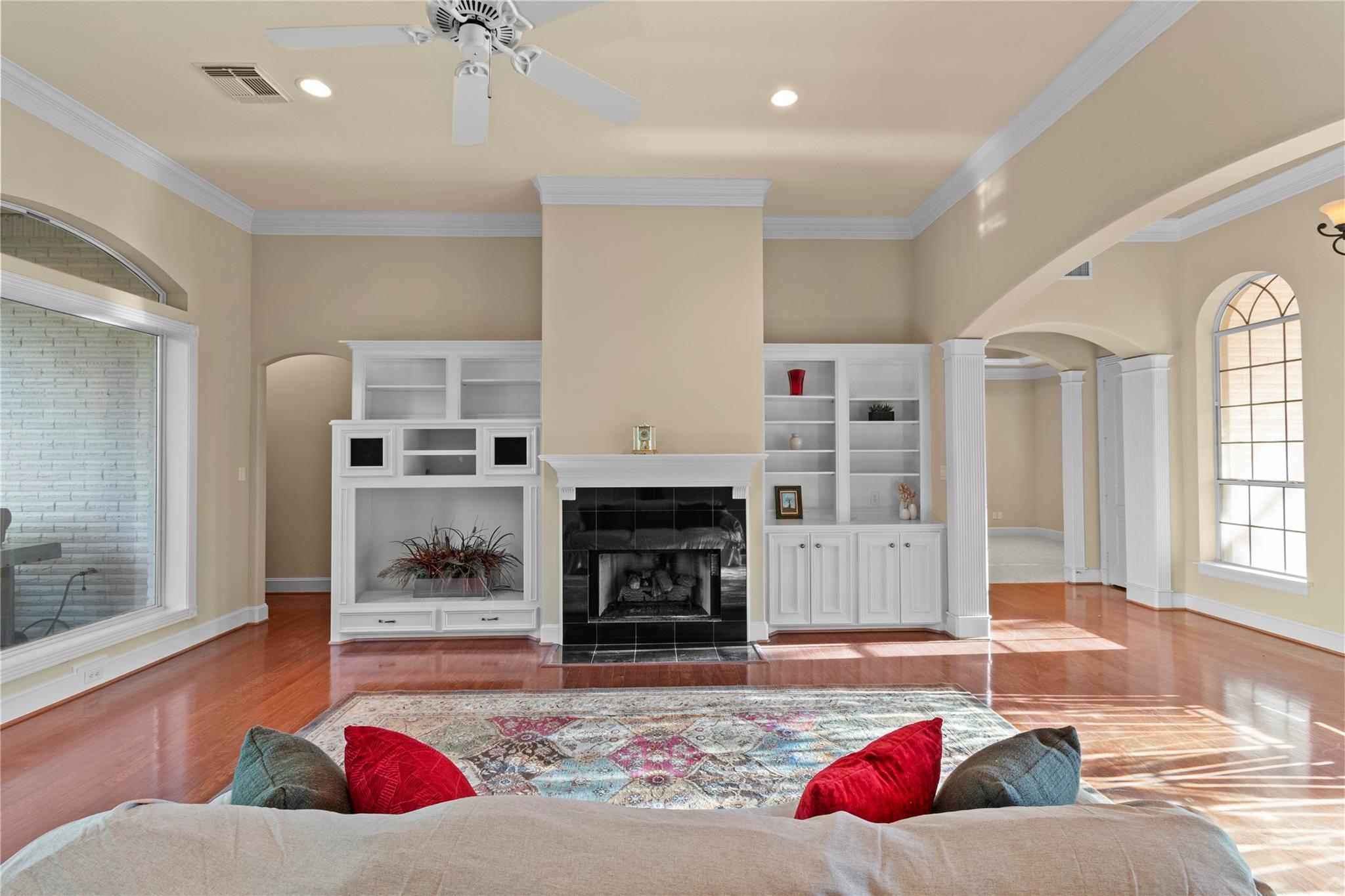 Spring, Texas, 77379, United States, 4 Bedrooms Bedrooms, ,5 BathroomsBathrooms,Residential,For Sale,1992591