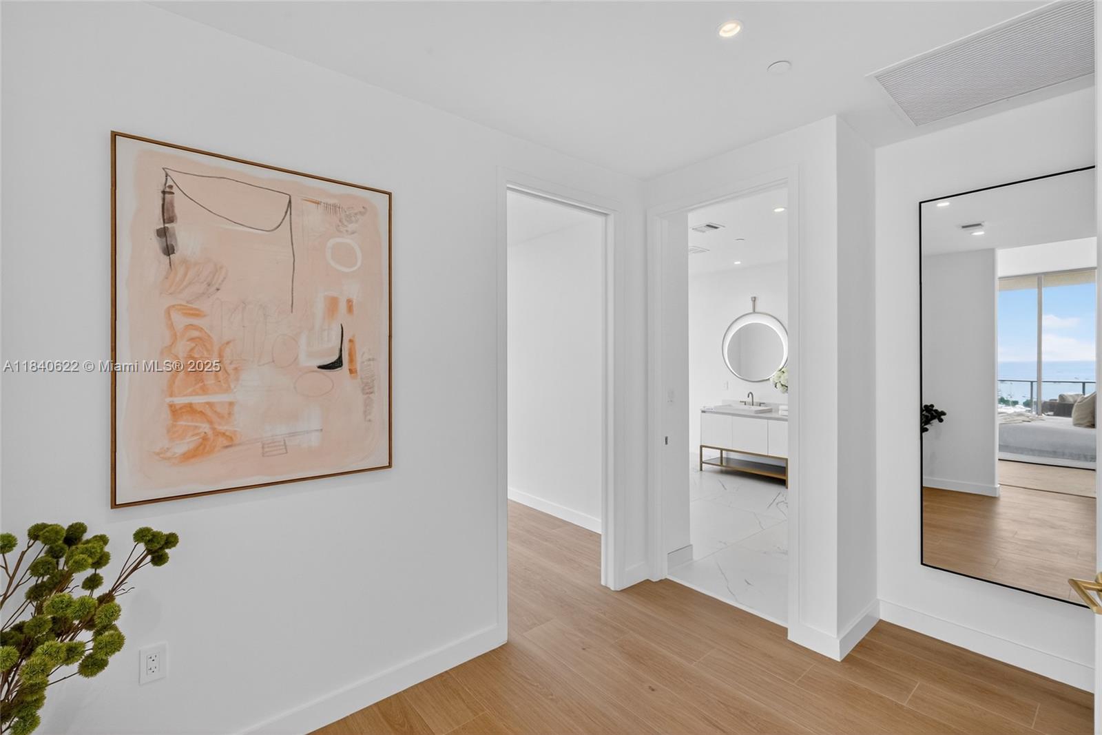 Miami, Florida, 33133, United States, 4 Bedrooms Bedrooms, ,4 BathroomsBathrooms,Residential,For Sale,1898315