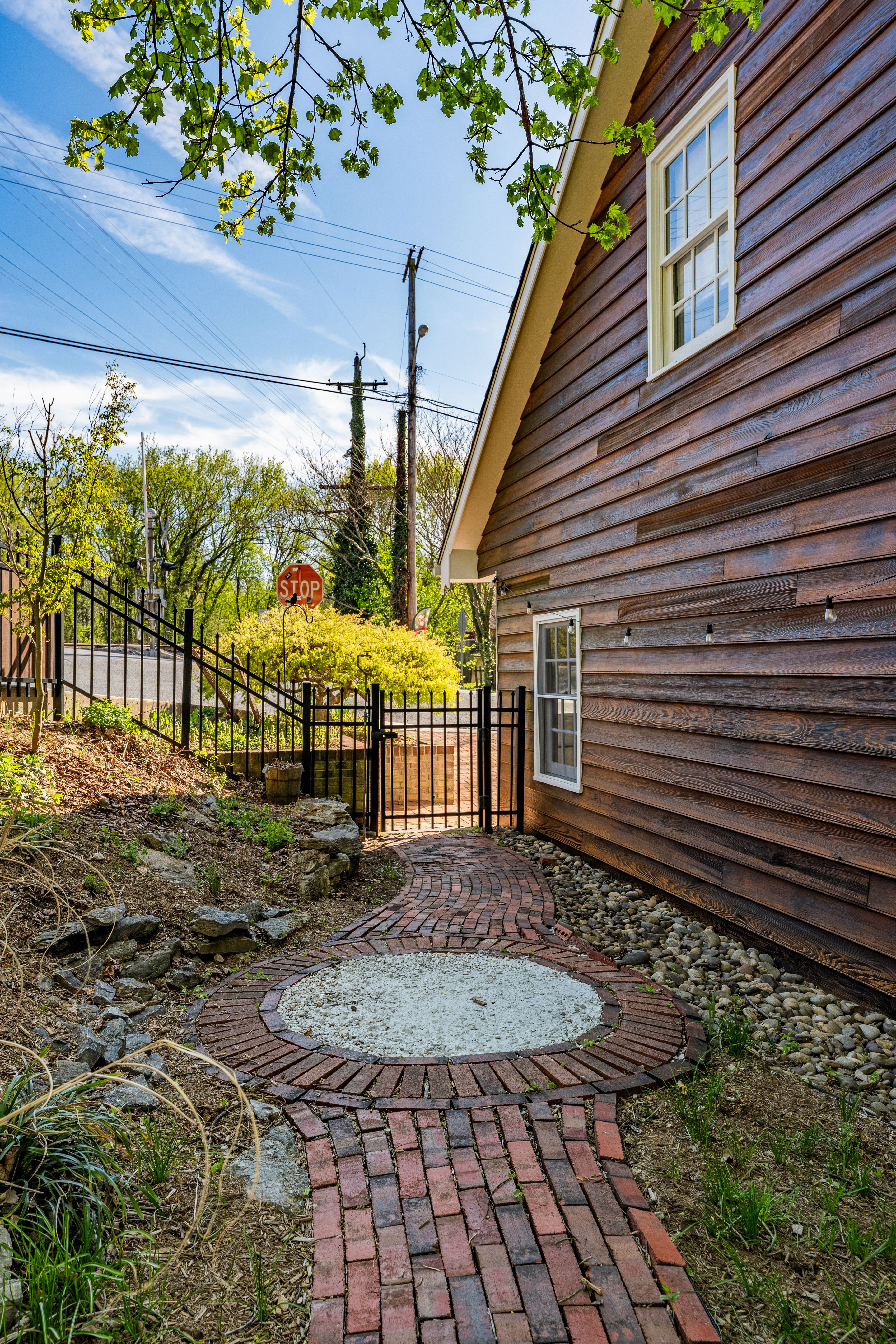 301 E German Street, Shepherdstown, WV, 25443 - 物件實景