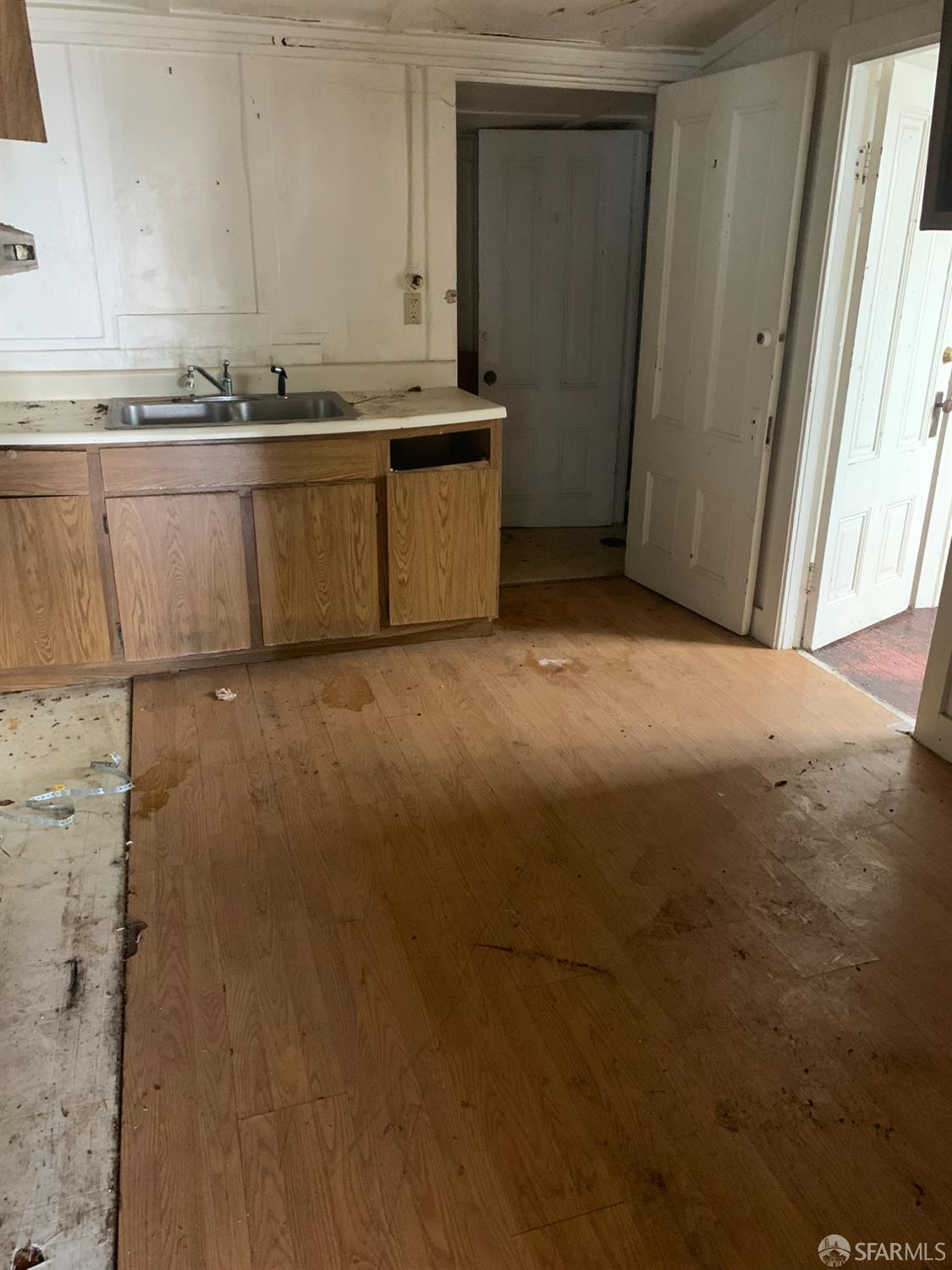 San Francisco, California, 94112, United States, 1 Bedroom Bedrooms, ,1 BathroomBathrooms,Residential,For Sale,1924913