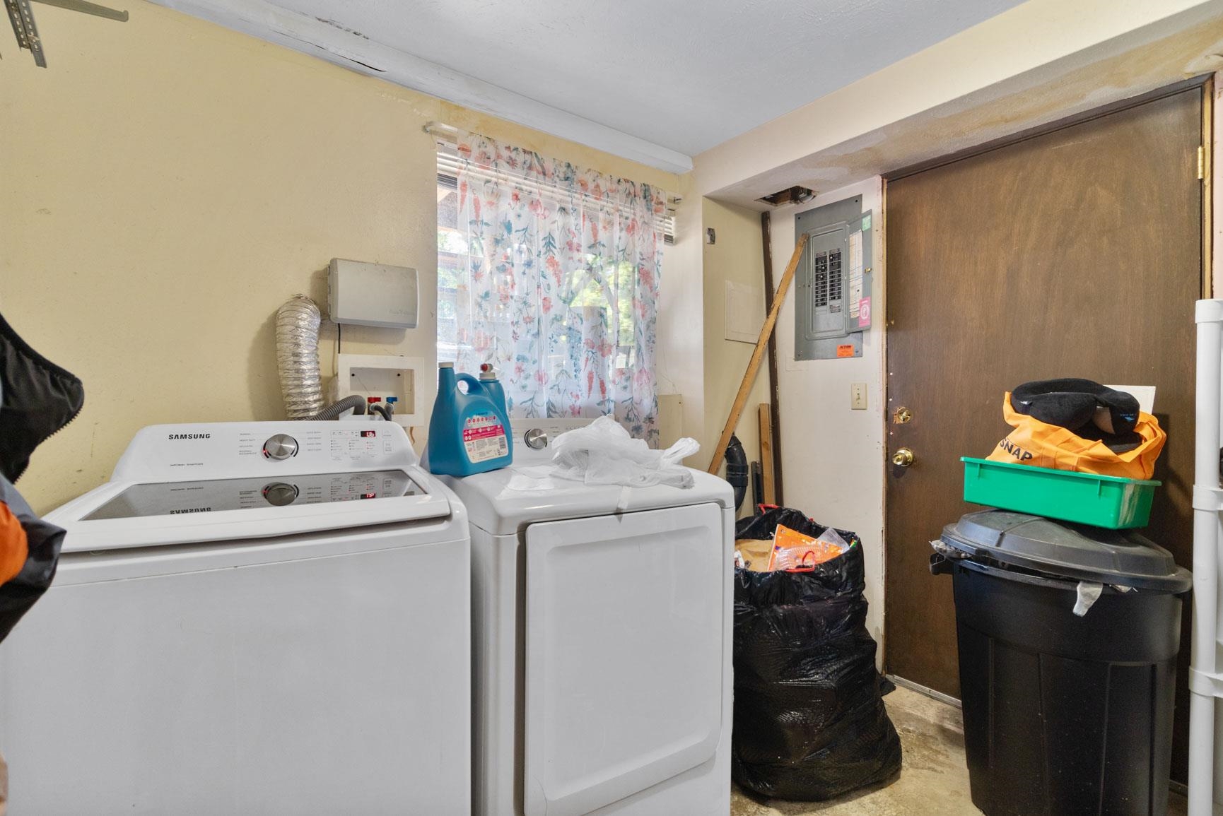 Spokane, Washington, 99218, United States, ,Residential,For Sale,1868872