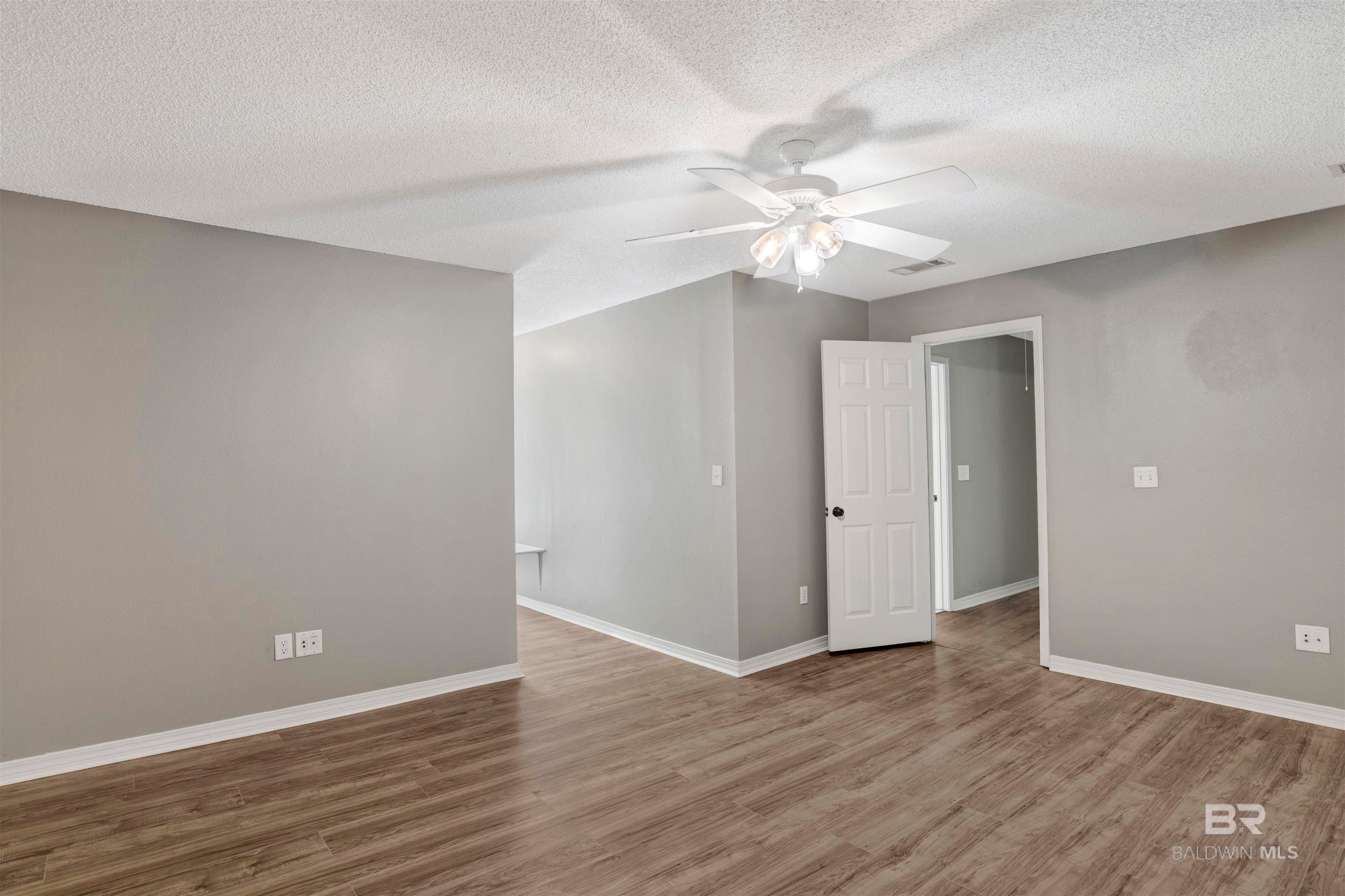 Stapleton, Alabama, 36578, United States, 4 Bedrooms Bedrooms, ,3 BathroomsBathrooms,Residential,For Sale,1940350