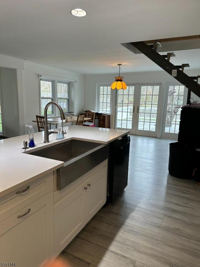 Bernards Twp., New Jersey, 07931, United States, 3 Bedrooms Bedrooms, ,2 BathroomsBathrooms,Residential,For Sale,1779682
