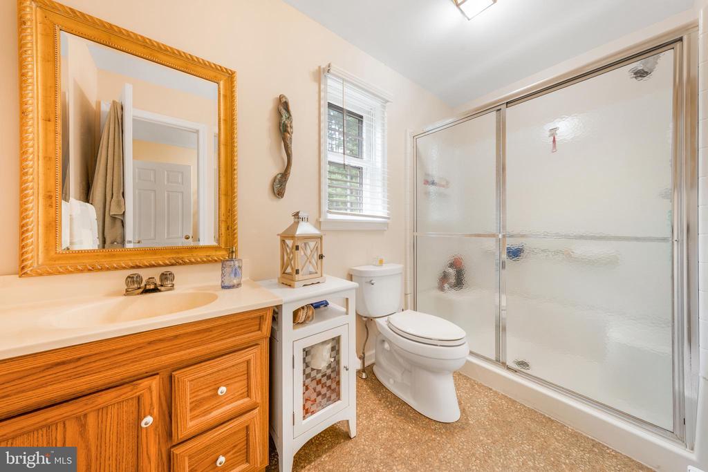 Newtown, Pennsylvania, 18940, United States, 4 Bedrooms Bedrooms, ,4 BathroomsBathrooms,Residential,For Sale,1995554