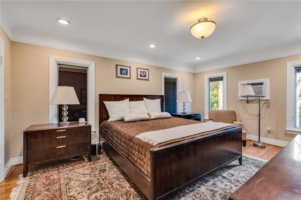 San Marino, California, 91108, United States, 5 Bedrooms Bedrooms, ,6 BathroomsBathrooms,Residential,For Sale,1686890