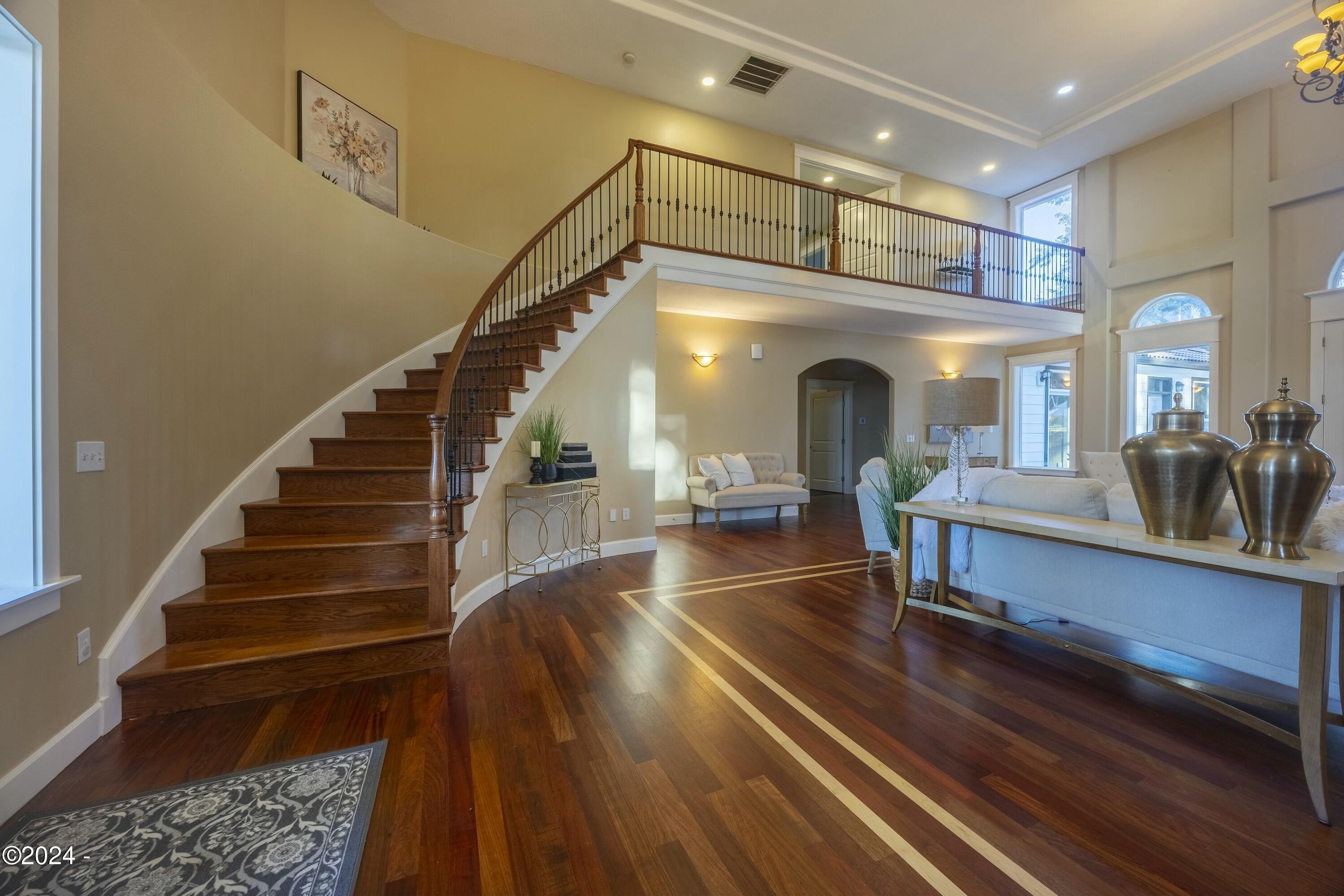 12989 SE Mountain Gate, Happy Valley, Oregon, 97086, United States, 4 Bedrooms Bedrooms, ,5 BathroomsBathrooms,Residential,For Sale,12989 SE Mountain Gate,1668514