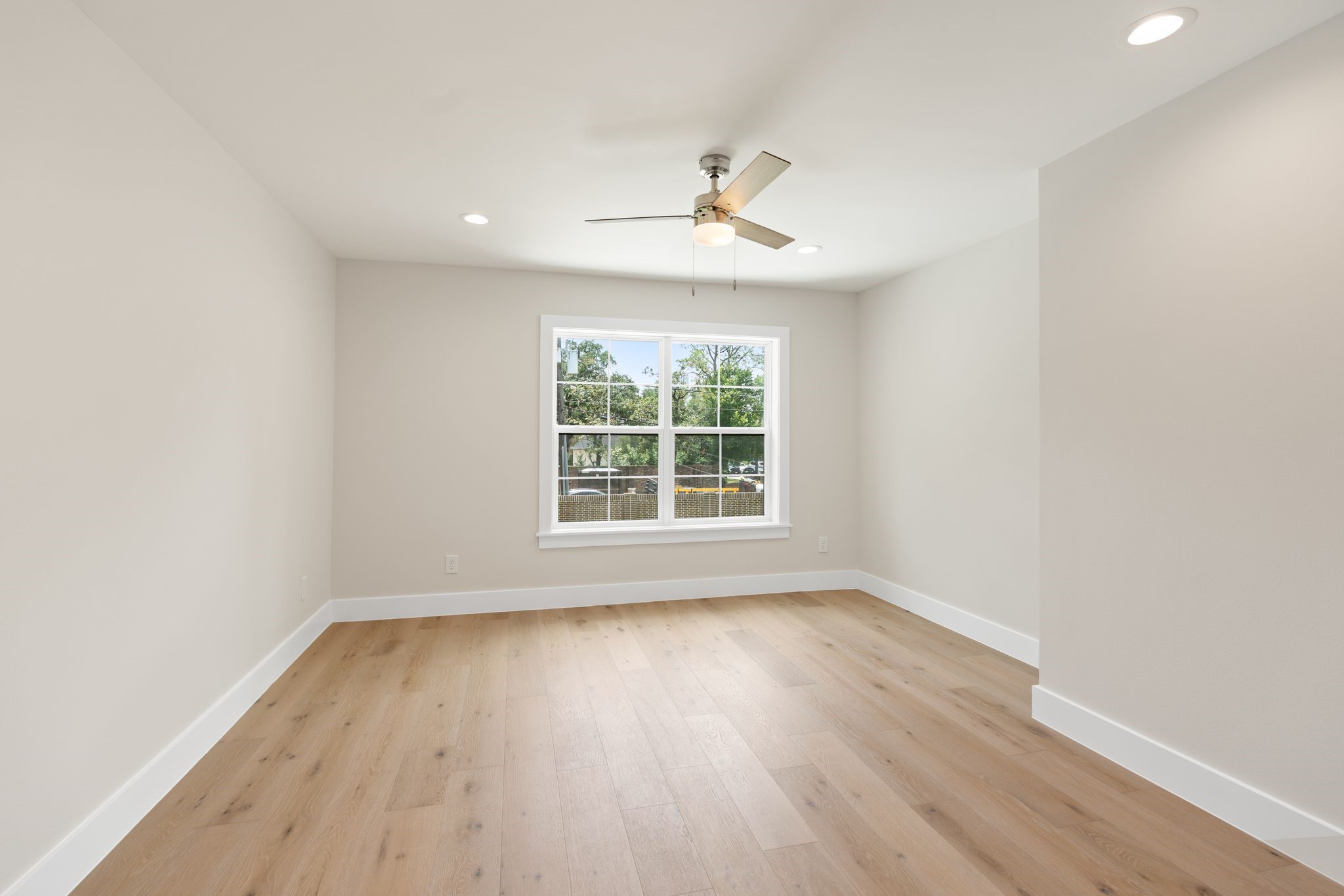  5665 Pine Forest Road - 物件實景