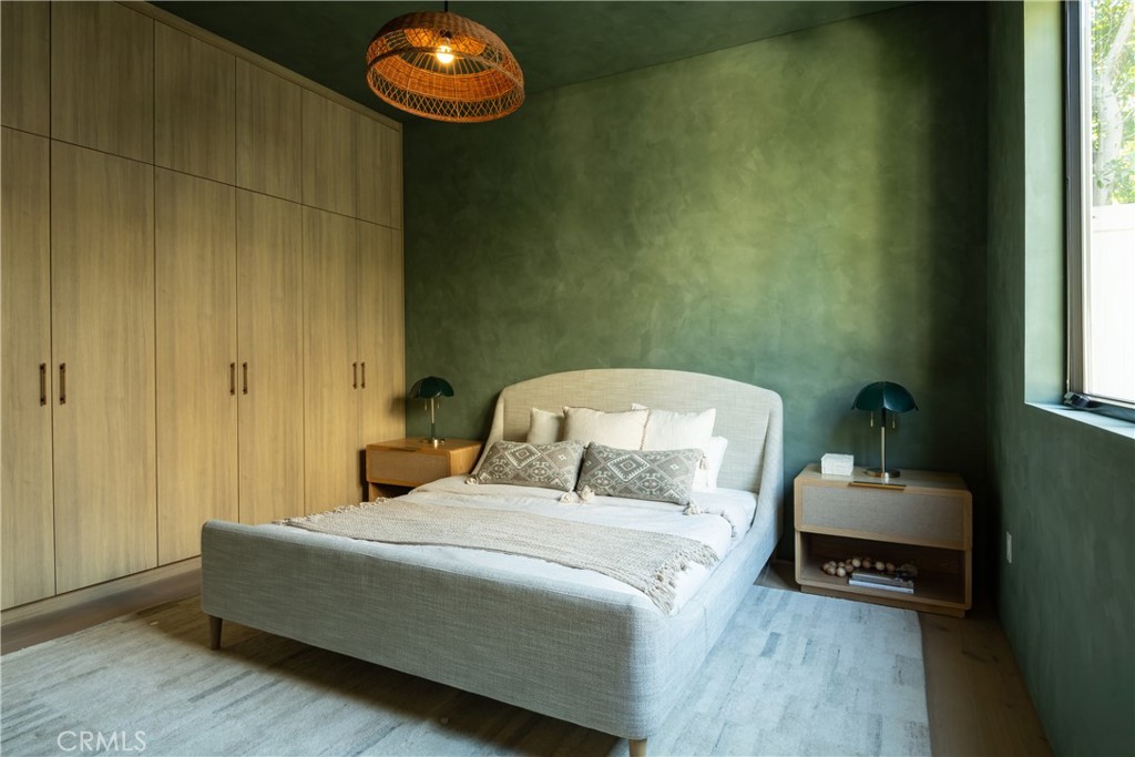 Sherman Oaks, California, 91423, United States, 6 Bedrooms Bedrooms, ,7 BathroomsBathrooms,Residential,For Sale,1990929