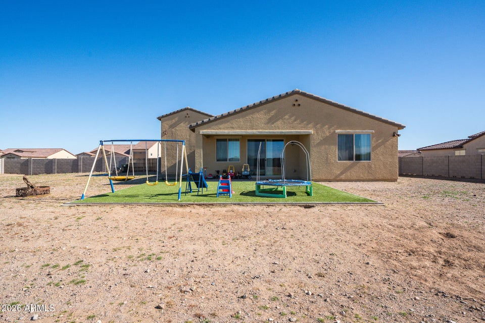Wittmann, Arizona, 85361, United States, 3 Bedrooms Bedrooms, ,Residential,For Sale,2010818