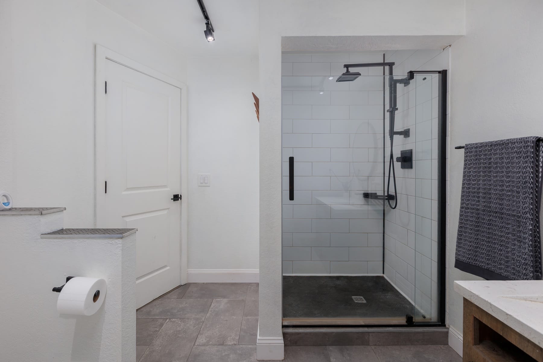  791 SE FIR ST Toledo, OR 97391 - 物件實景