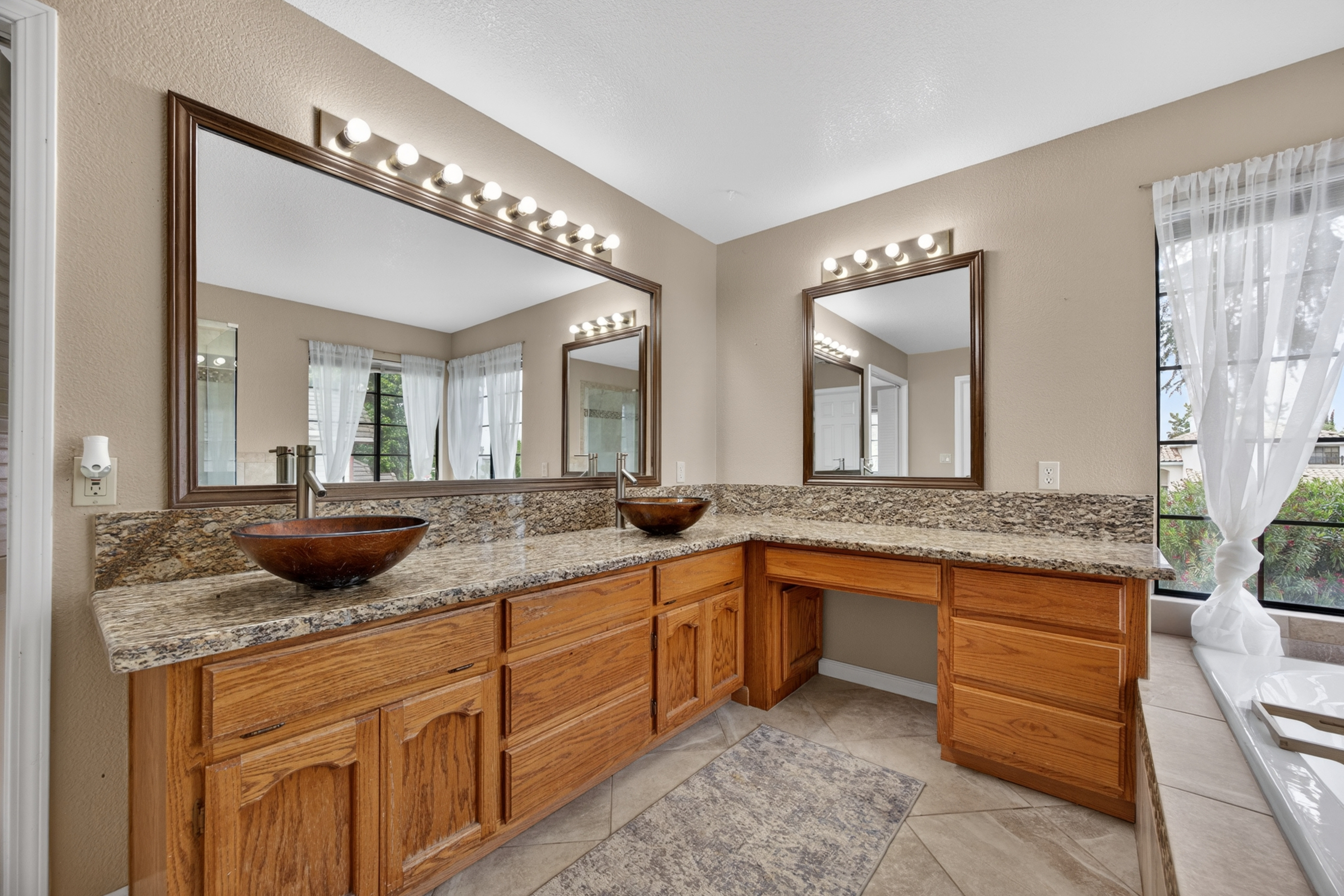  5112 Laguna Woods Drive, Elk Grove, CA 95758 - 物件實景