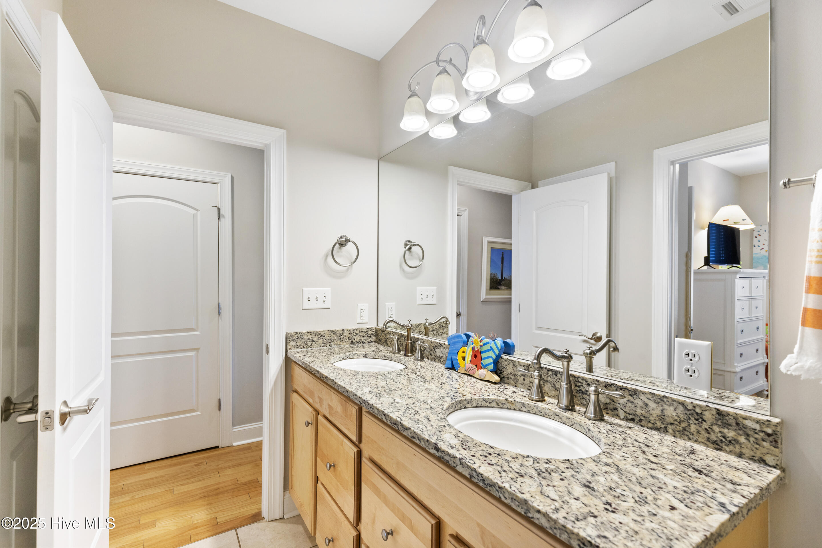 Oak Island, North Carolina, 28465, United States, 2 Bedrooms Bedrooms, ,2 BathroomsBathrooms,Residential,For Sale,1777978