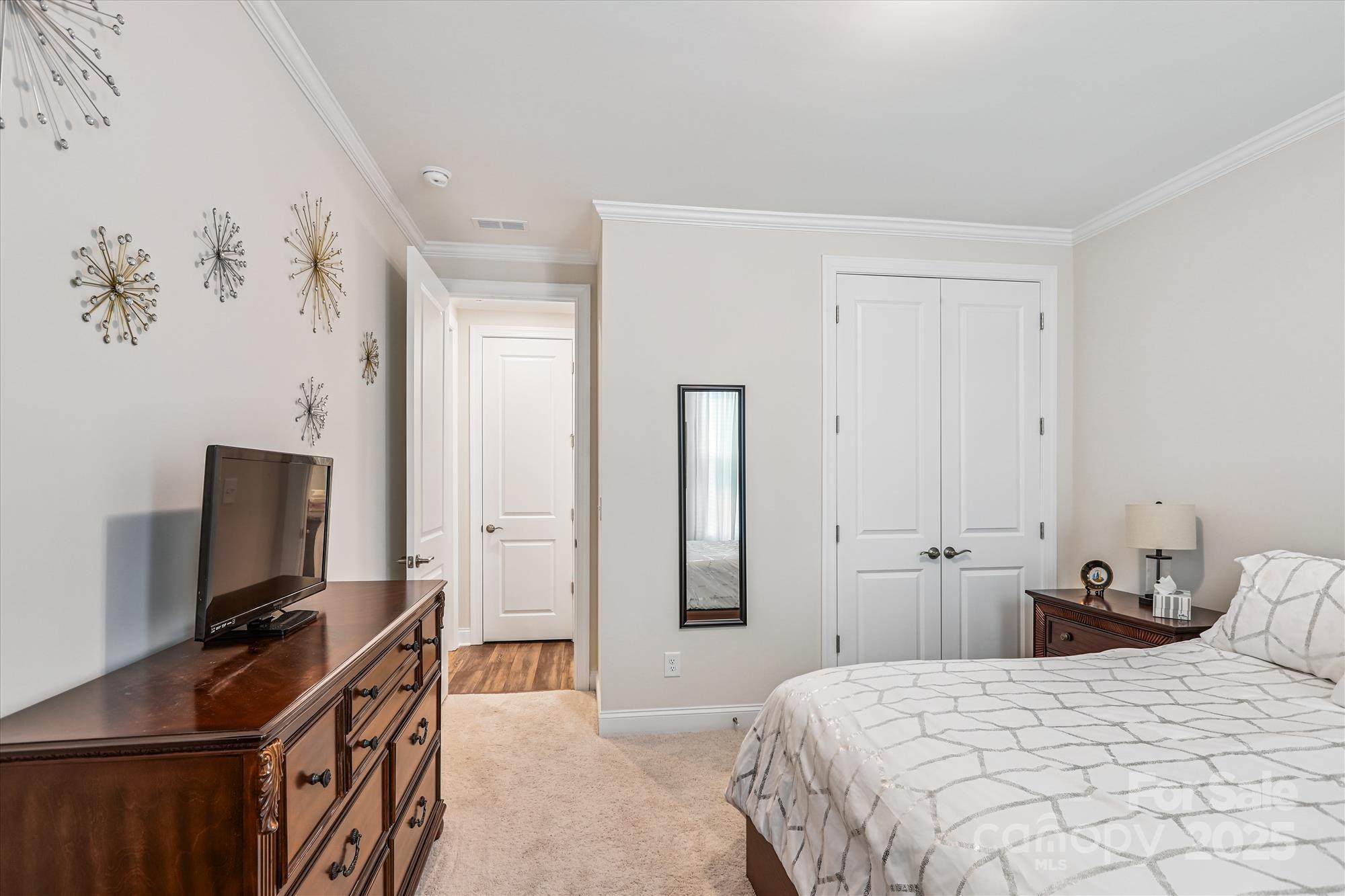 Charlotte, North Carolina, 28215, United States, 2 Bedrooms Bedrooms, ,2 BathroomsBathrooms,Residential,For Sale,1933385